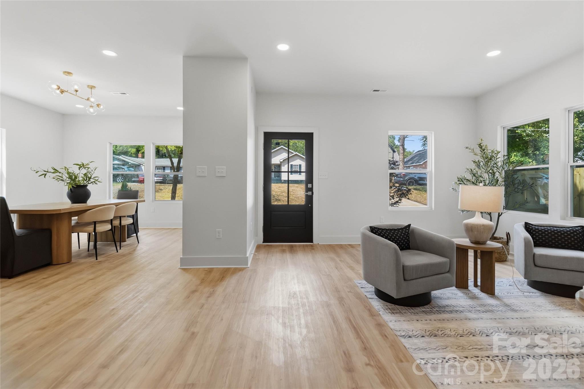 3409 Rogers Street Property Photo 7