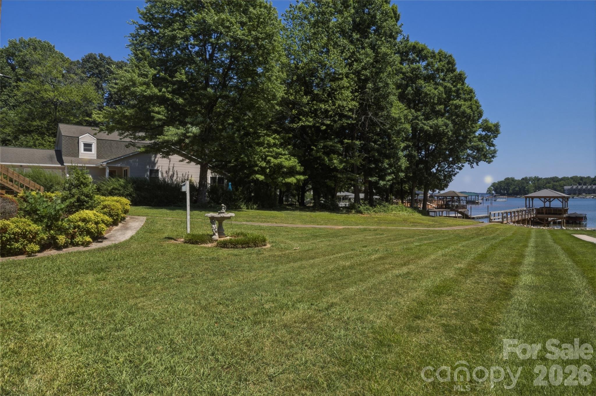 8226 Normandy Road Property Photo 4