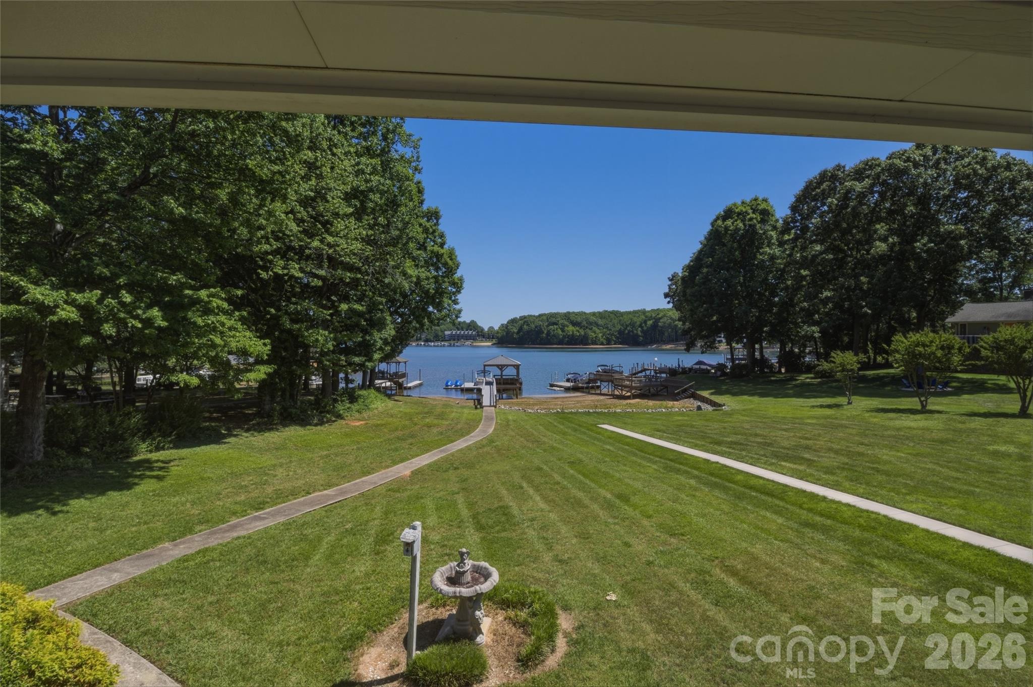 8226 Normandy Road Property Photo 5