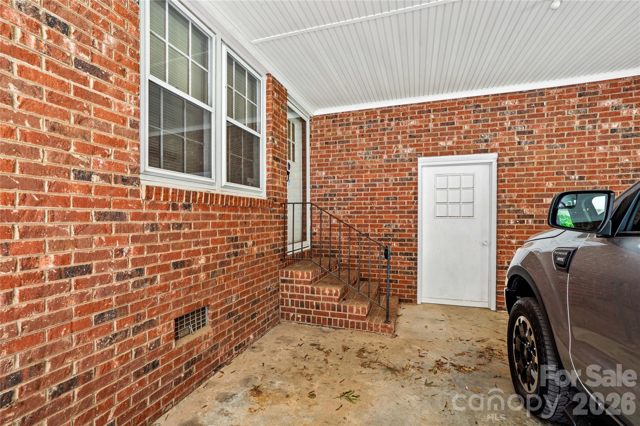1059 Shearers Road Property Photo 39