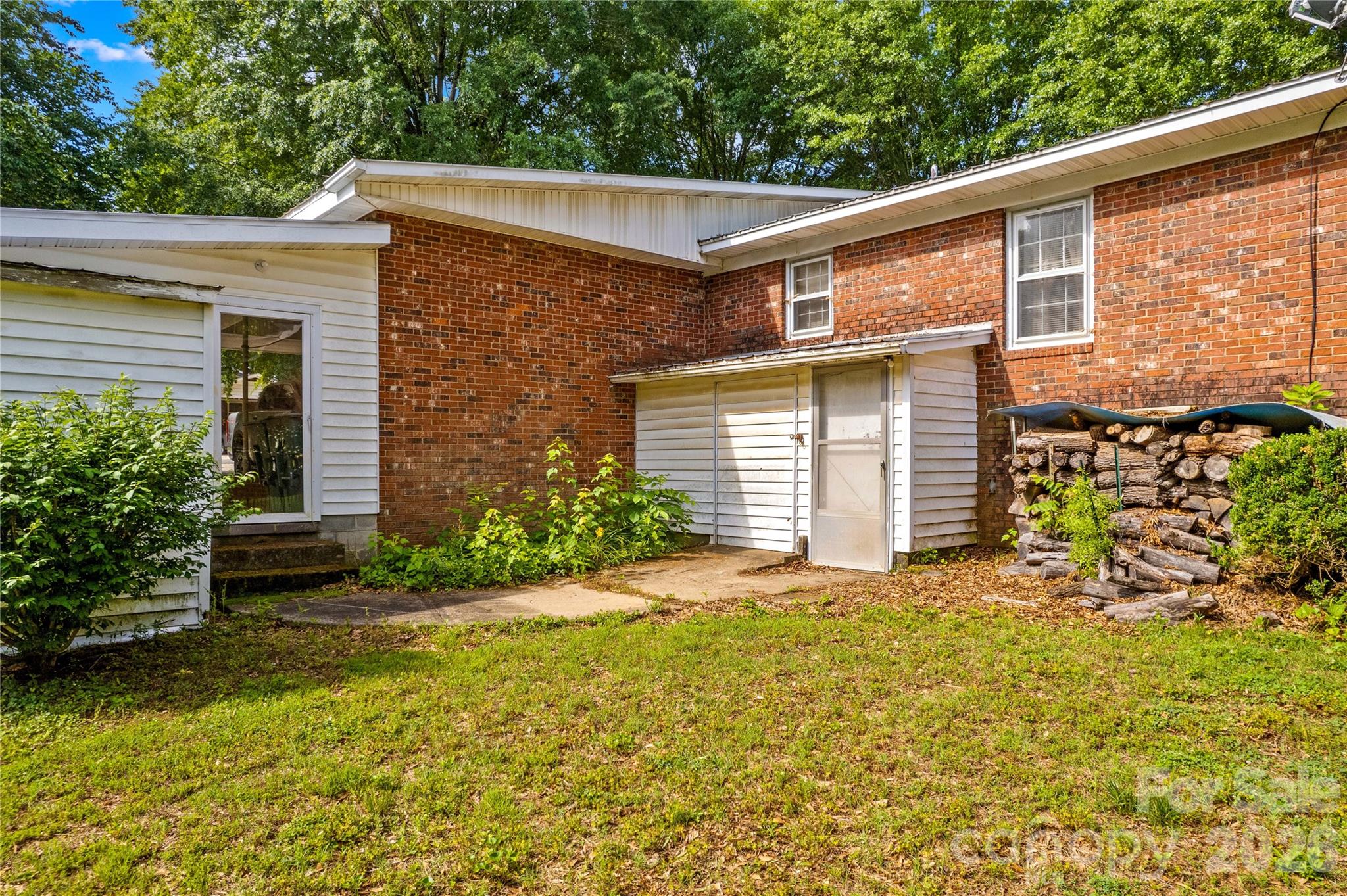 1059 Shearers Road Property Photo 43