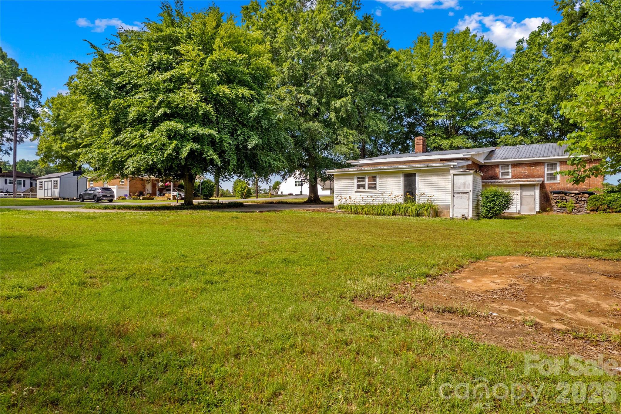 1059 Shearers Road Property Photo 45