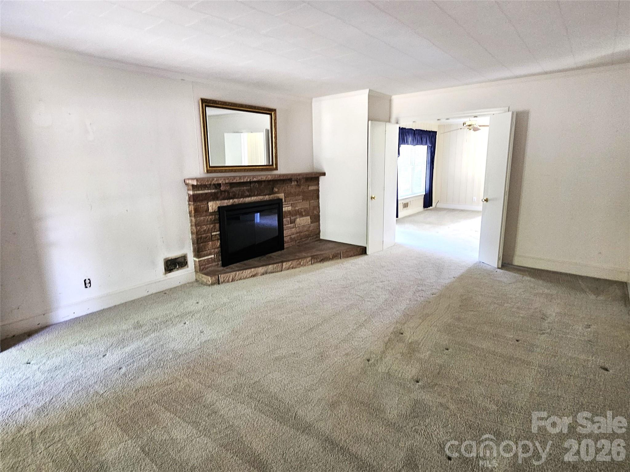 557 Goldmoor Drive Property Photo 3