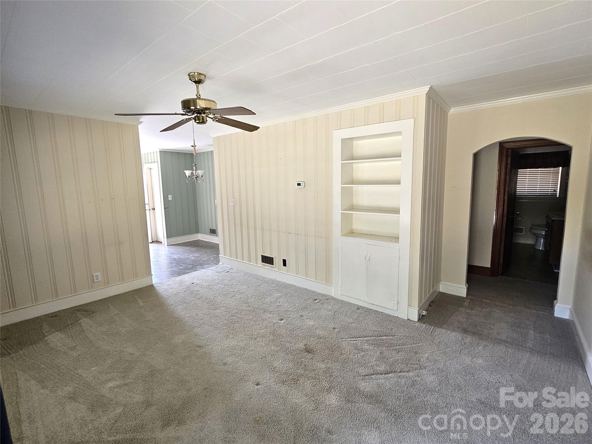 557 Goldmoor Drive Property Photo 5