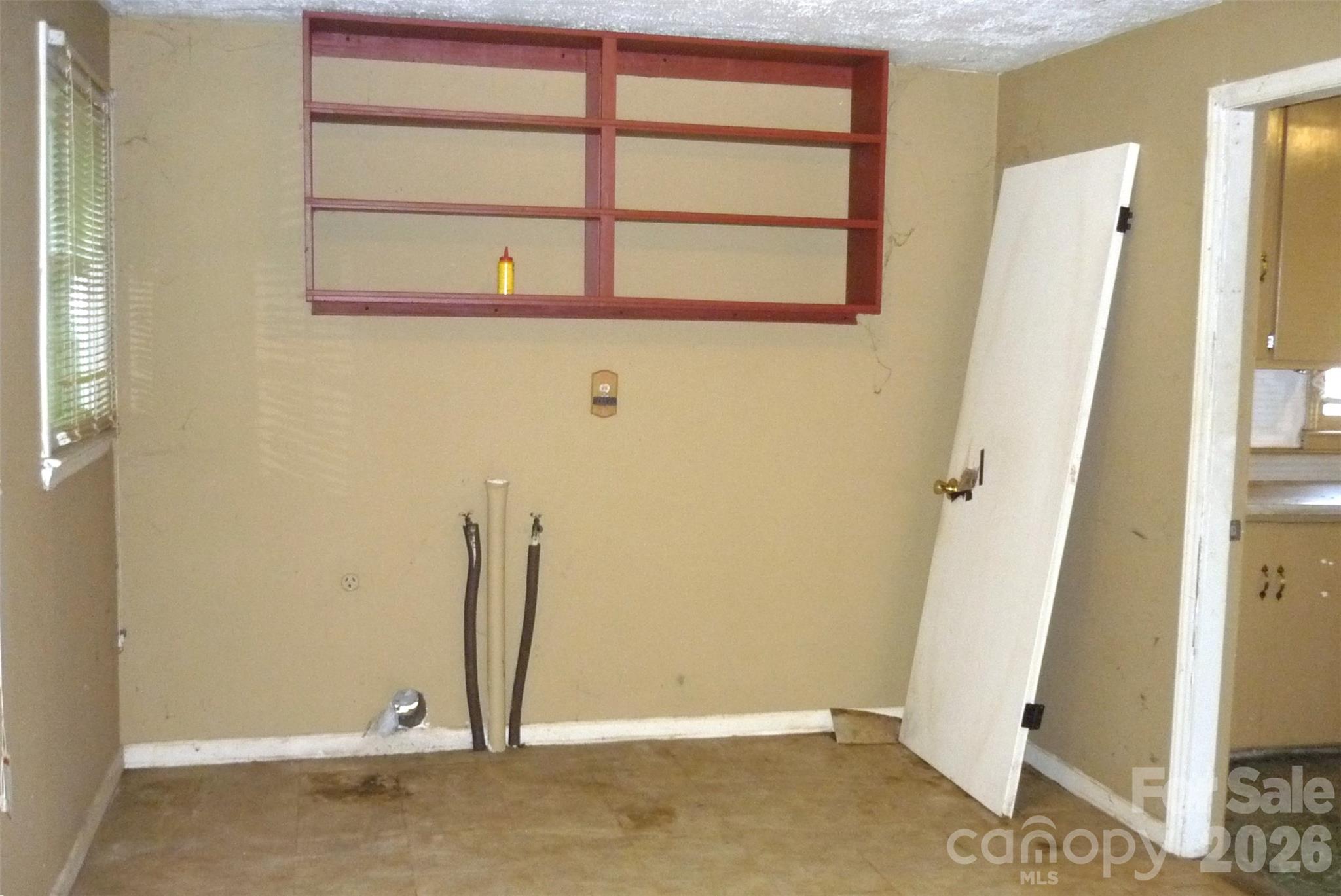 407 N Pear Street Property Photo 29