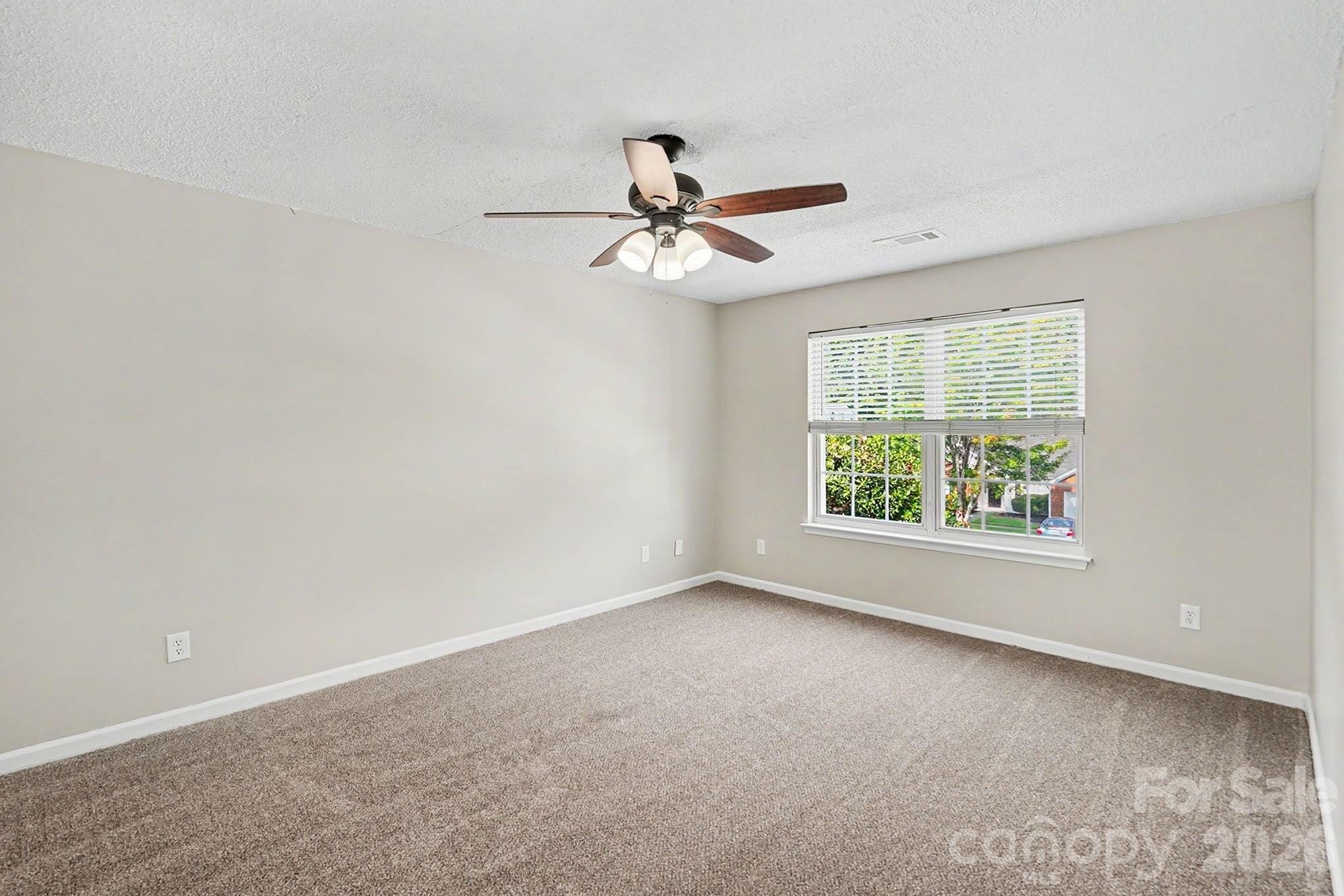 9828 Aventide Lane Property Photo 9