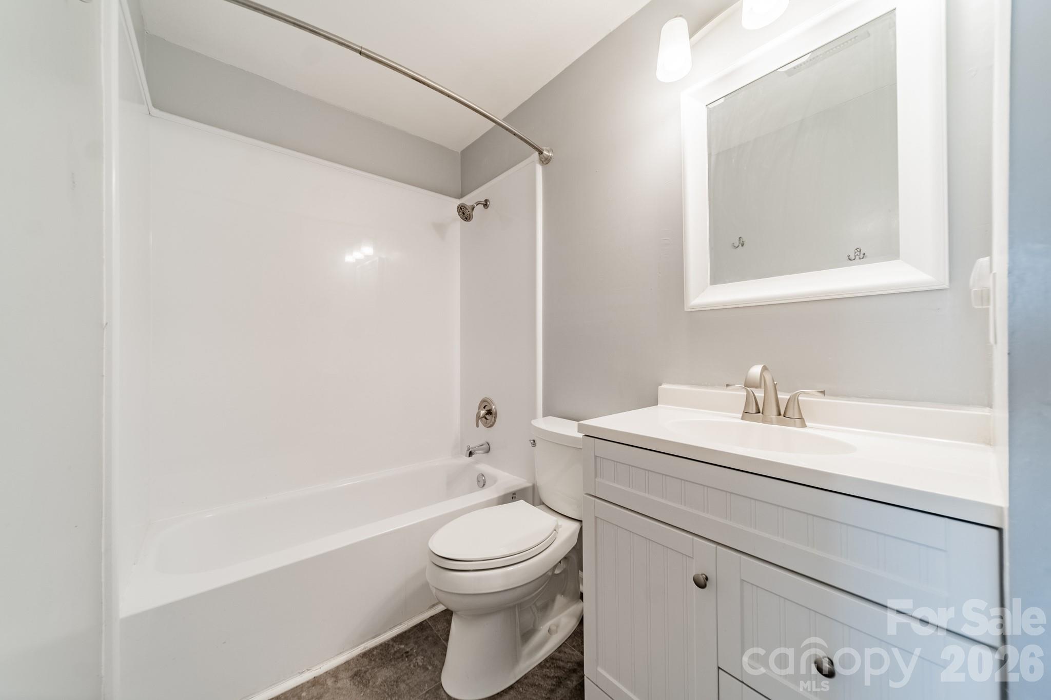 9605 Vinca Circle G Property Photo 26