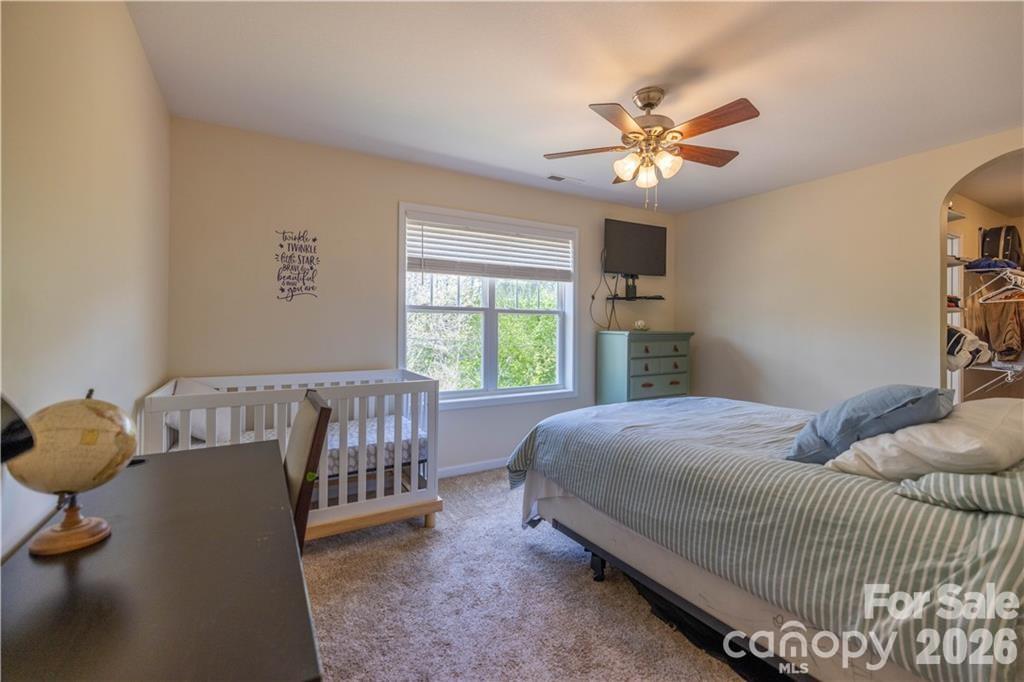 101 Towne Place Property Photo 20