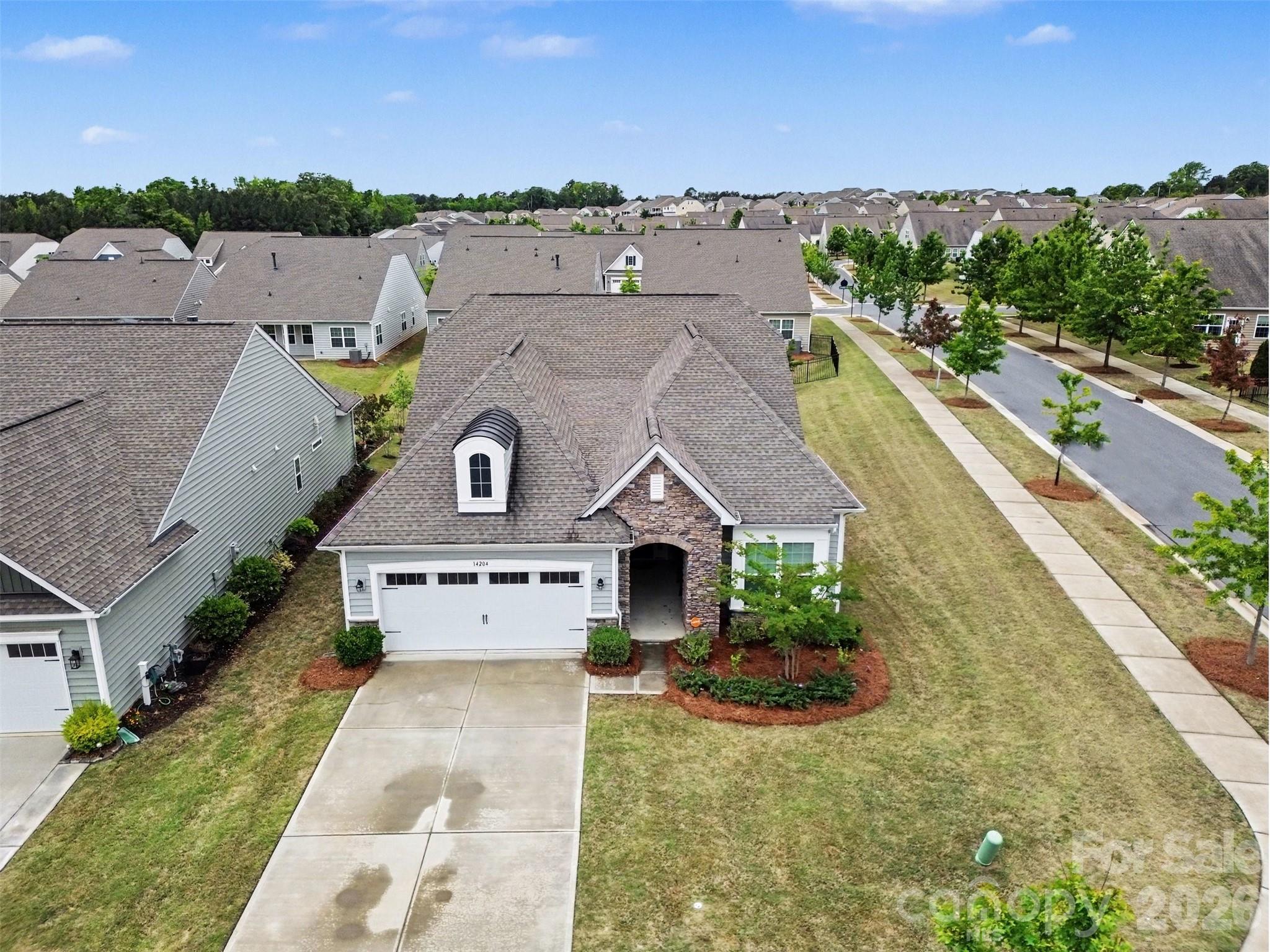 14204 Southbridge Forest Drive Property Photo 39