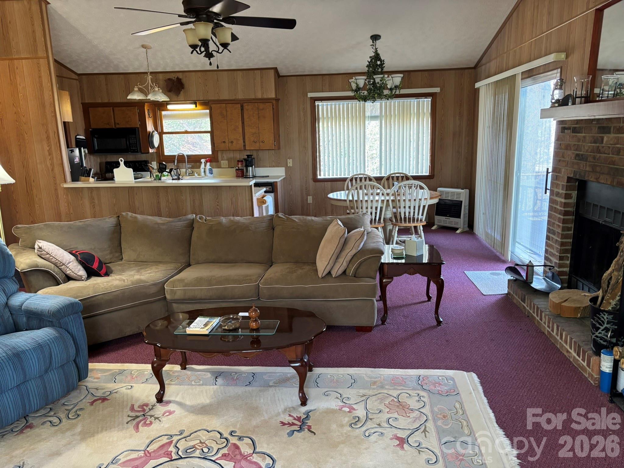 120 Kimberly Drive Property Photo 5
