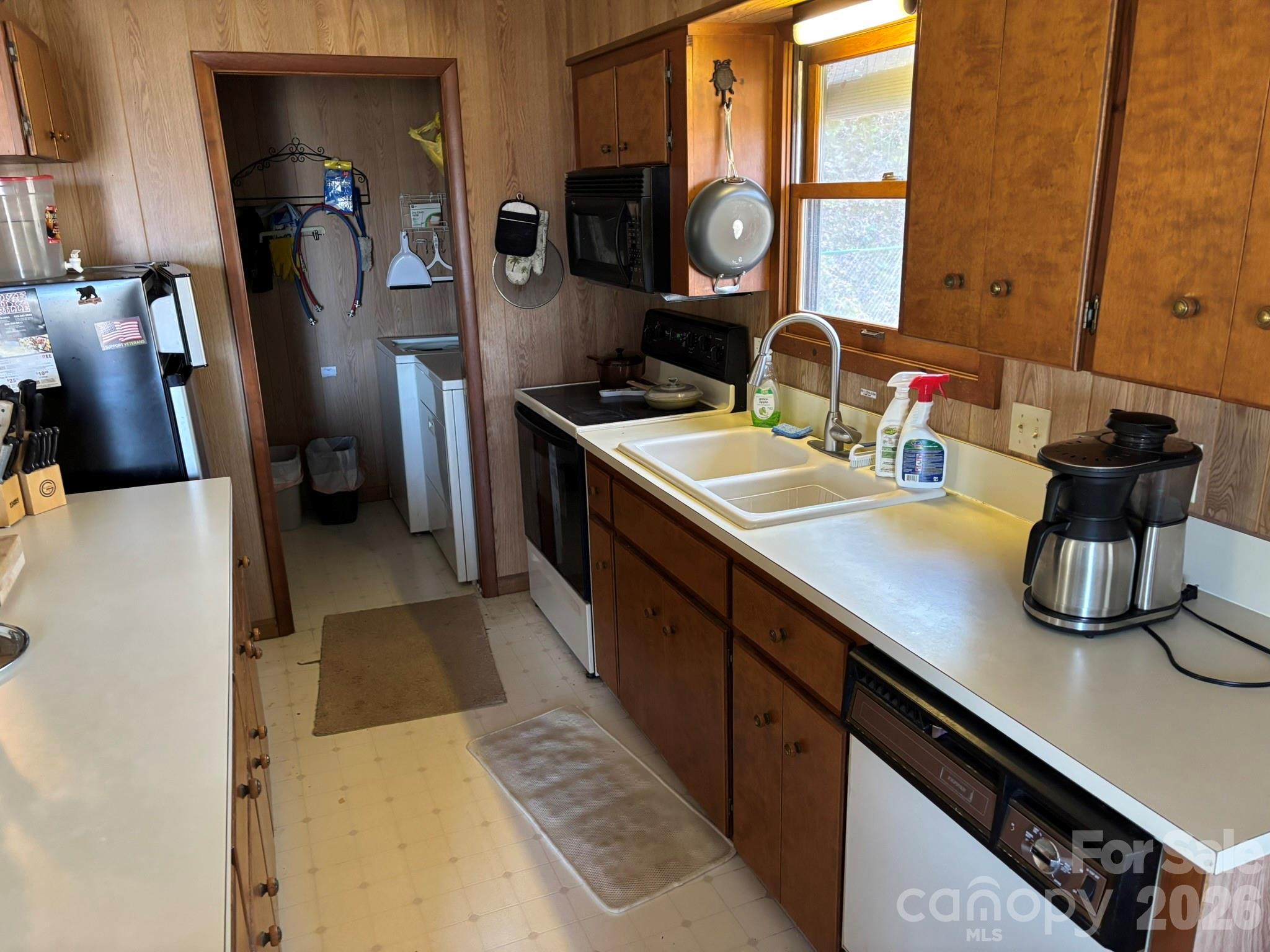 120 Kimberly Drive Property Photo 7