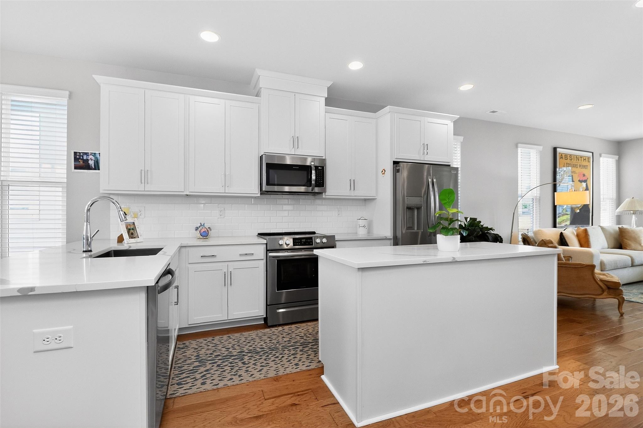 2111 Isom Street Property Photo 16