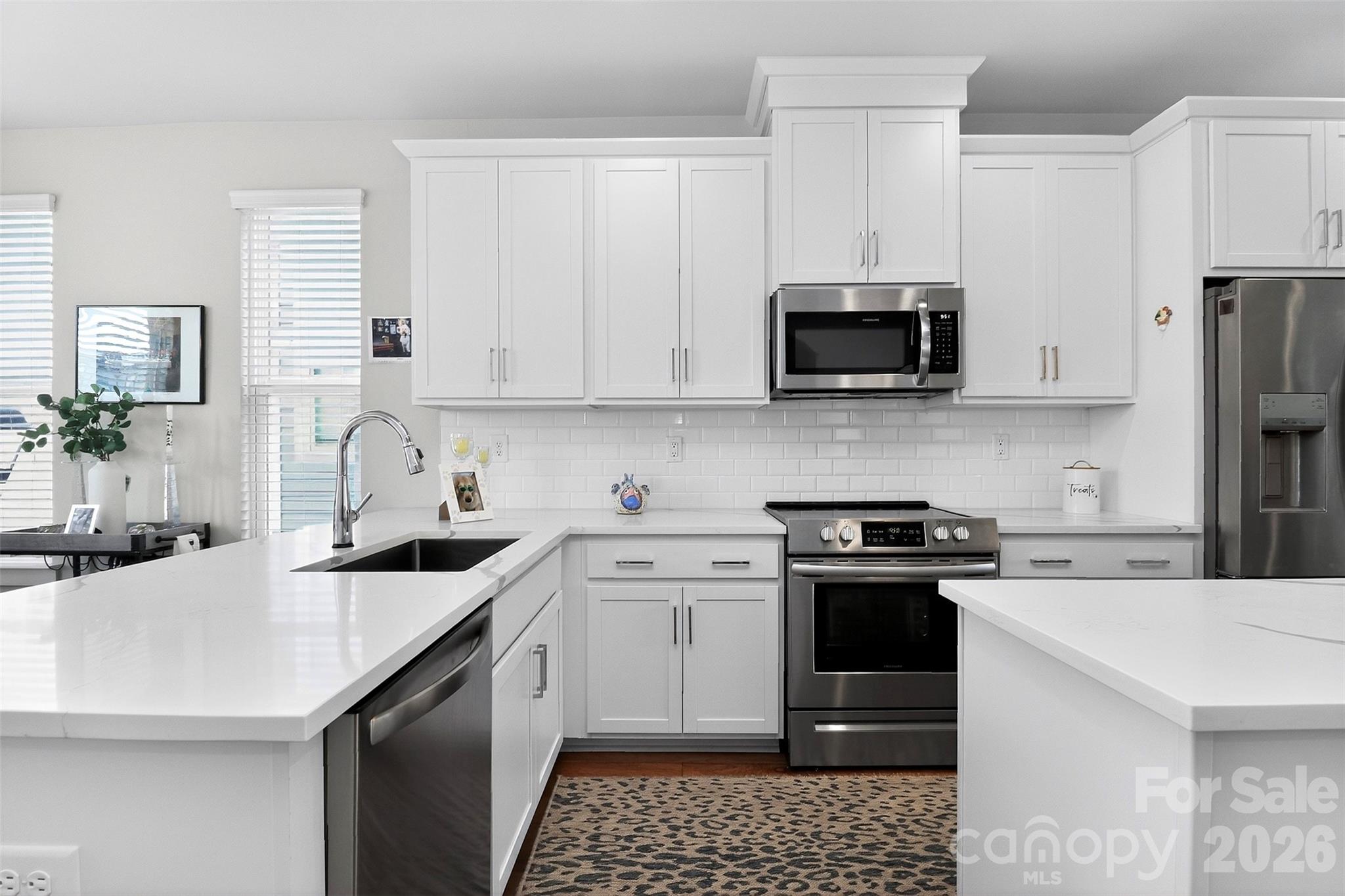 2111 Isom Street Property Photo 17