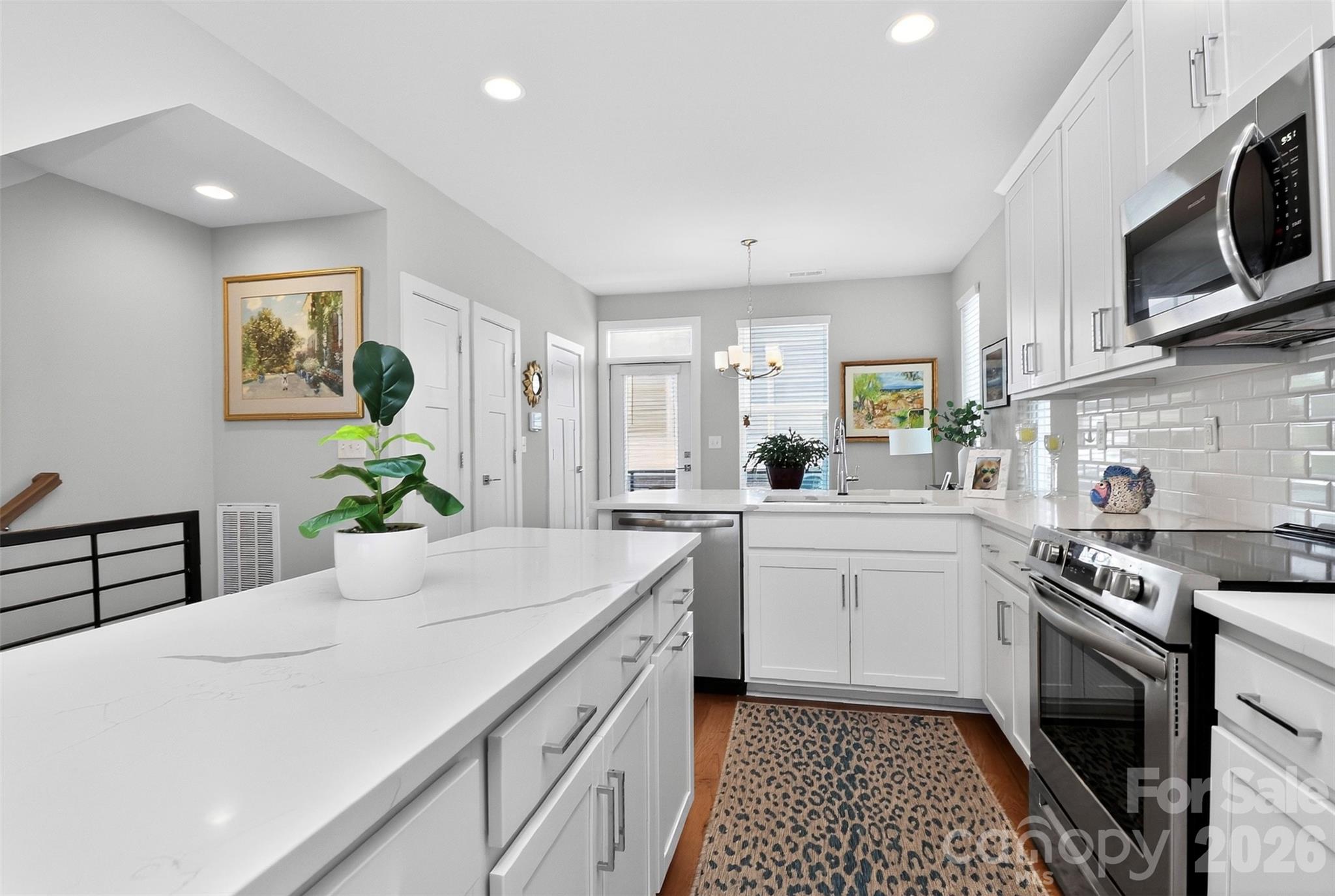 2111 Isom Street Property Photo 19