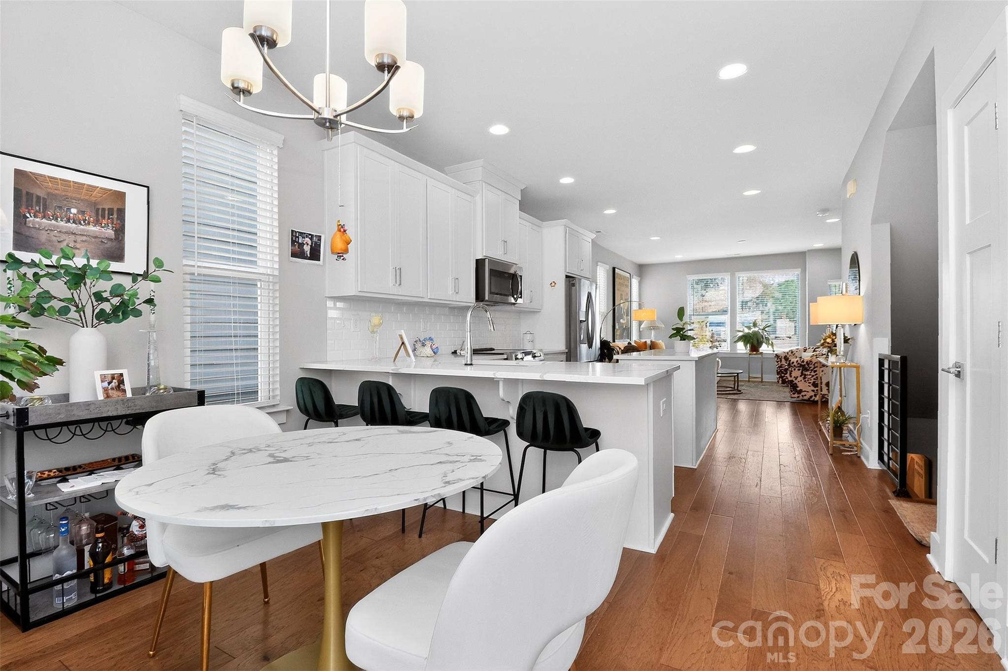 2111 Isom Street Property Photo 22