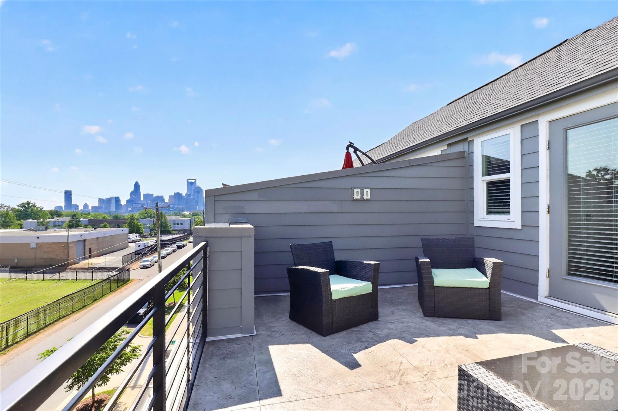 2111 Isom Street Property Photo 37
