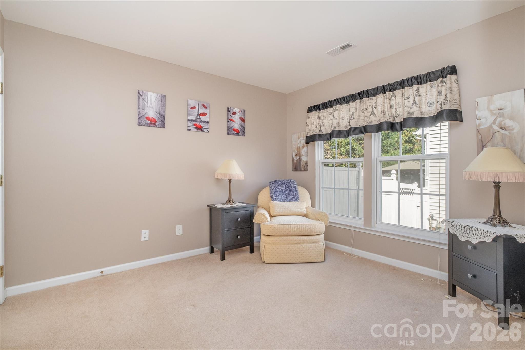 6859 Lakecrest Court Property Photo 13
