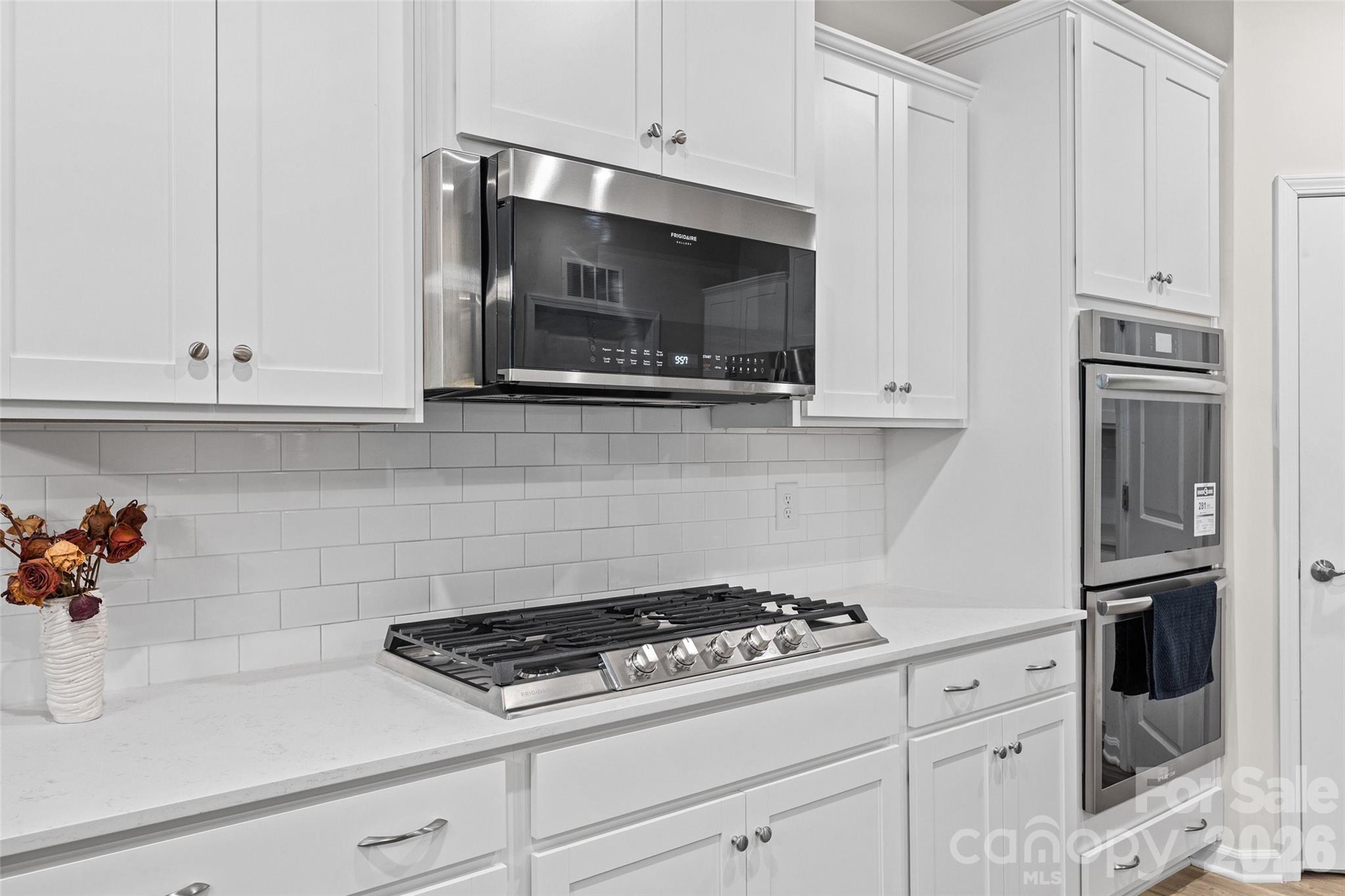 3199 Windhaven Lane Property Photo 14