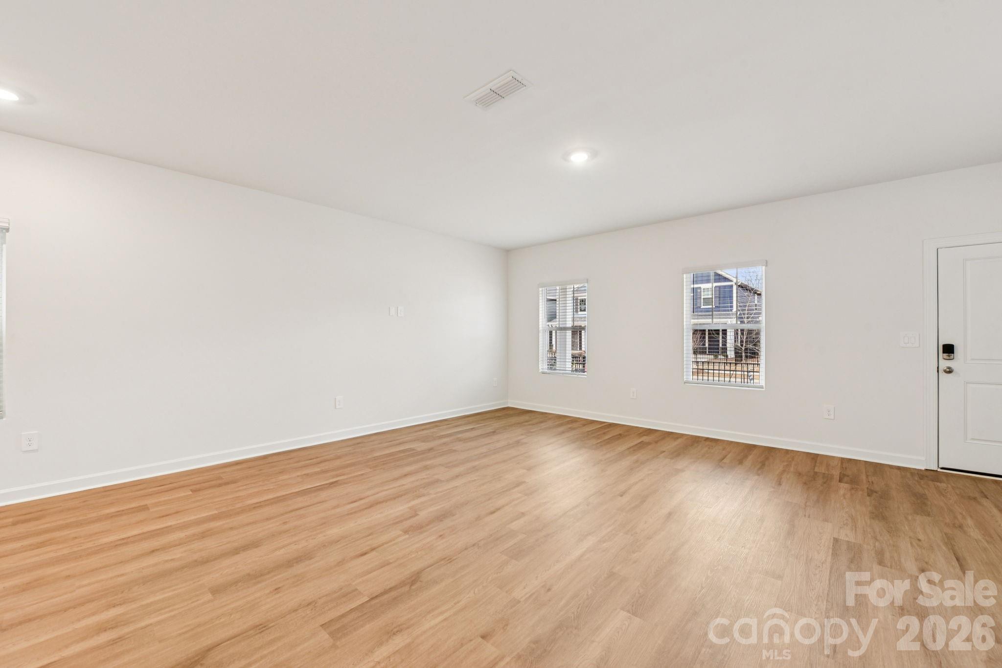 7269 Yardley Street Property Photo 3