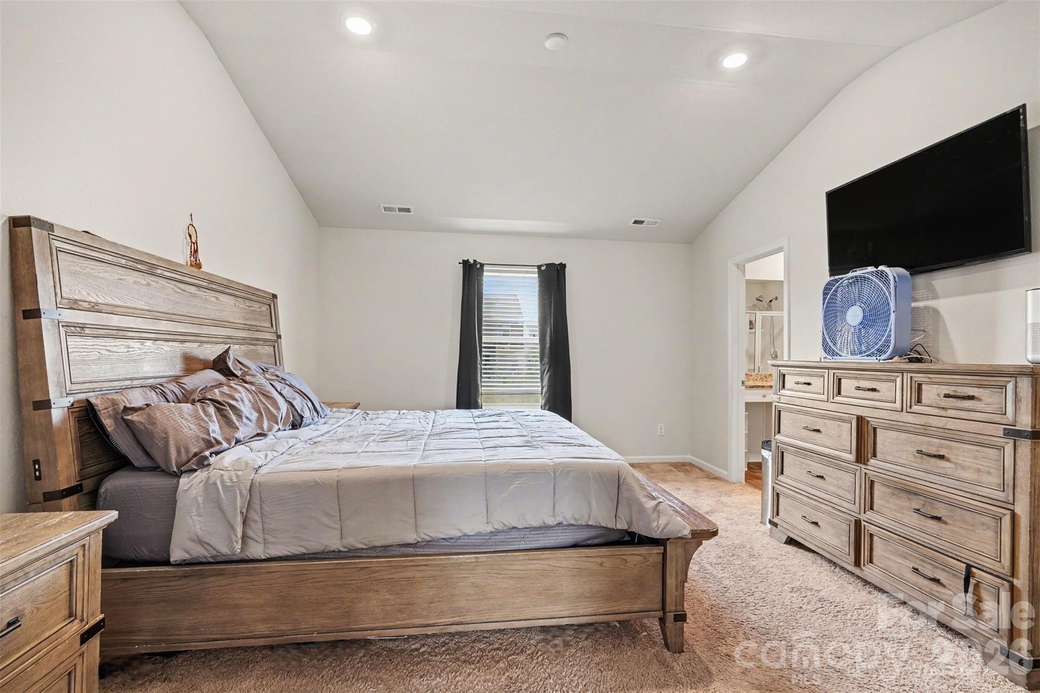 1112 Creedmore Court Property Photo 14