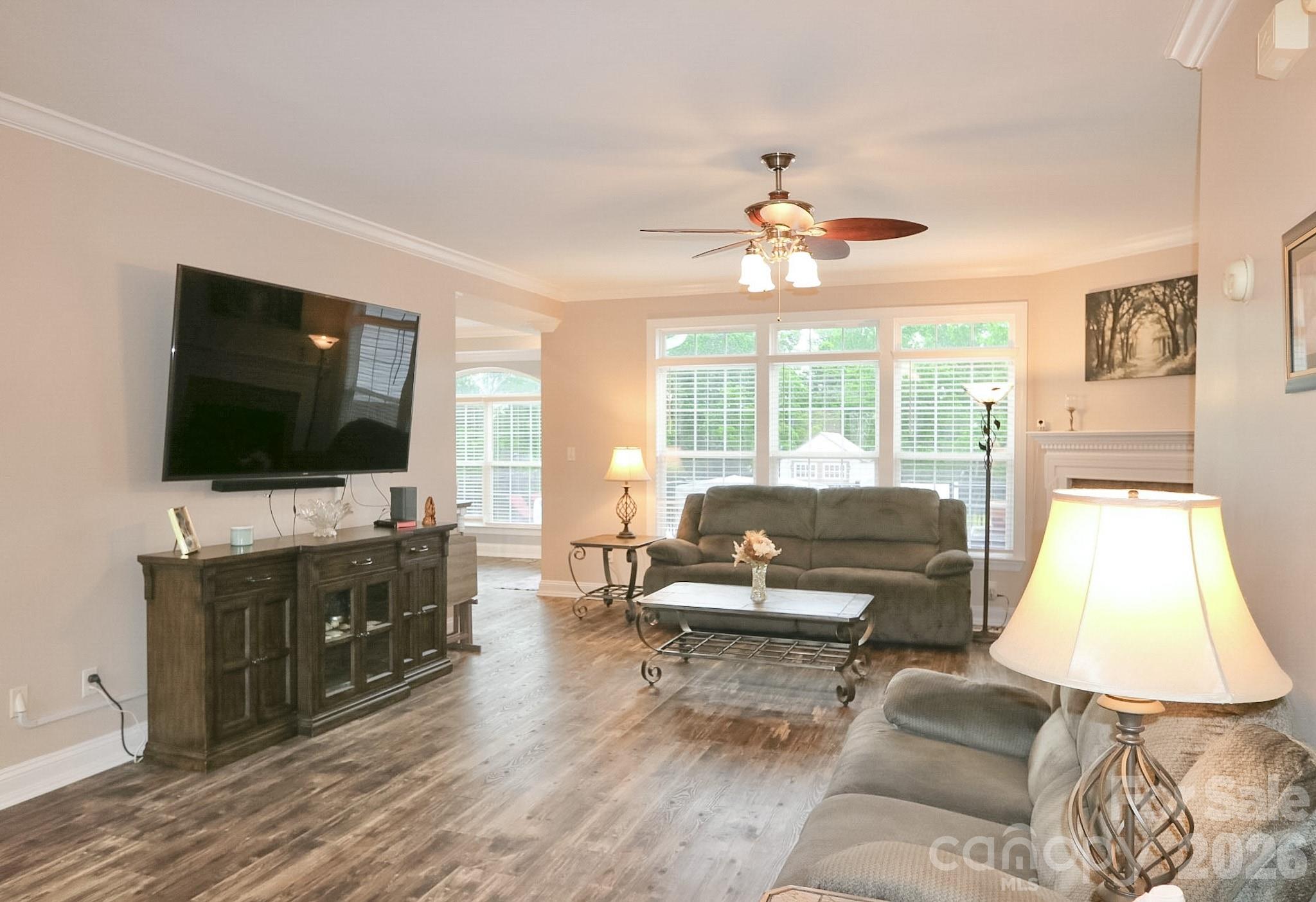 3127 Yorkshire Lane Property Photo 20