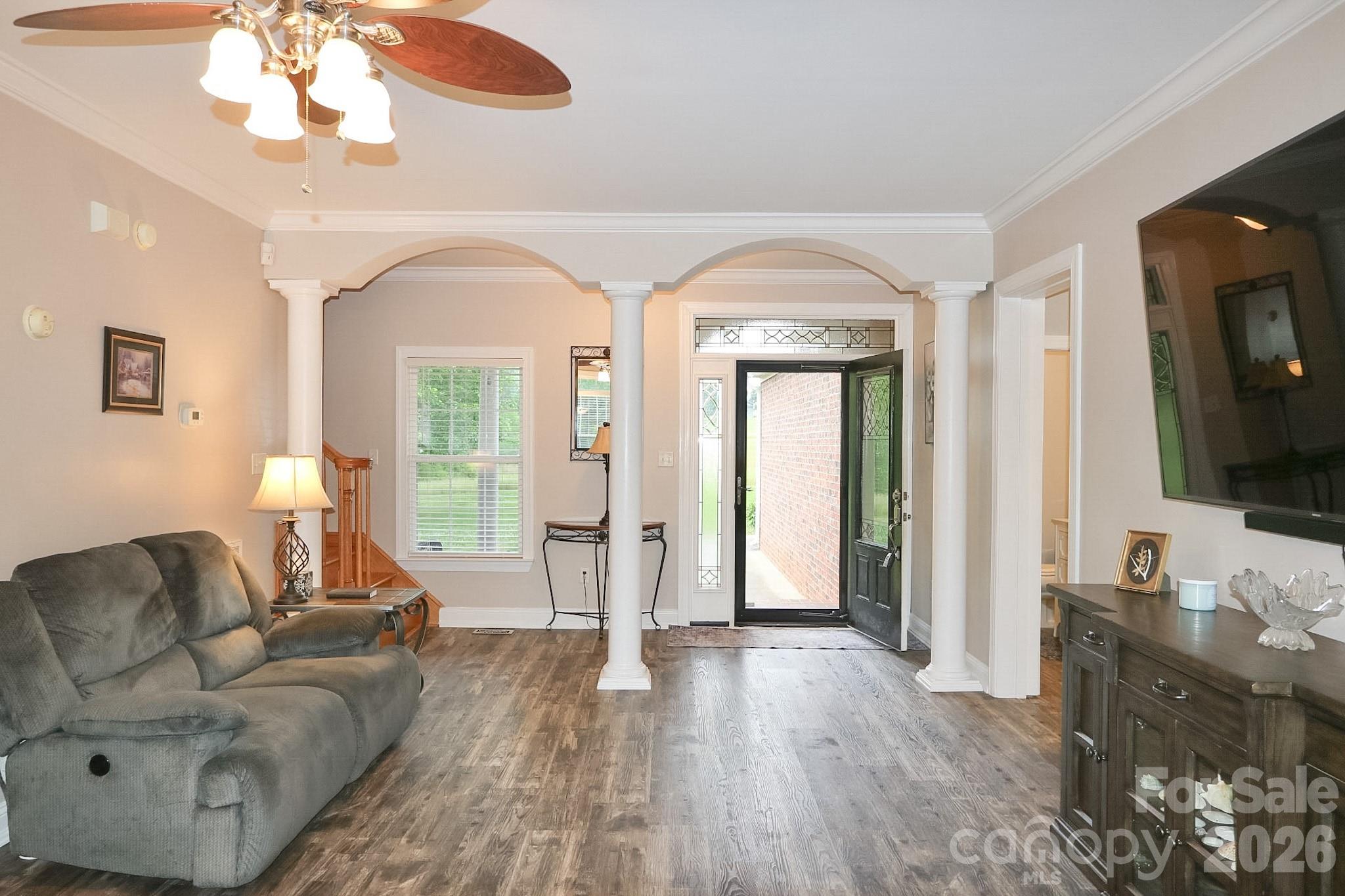 3127 Yorkshire Lane Property Photo 23