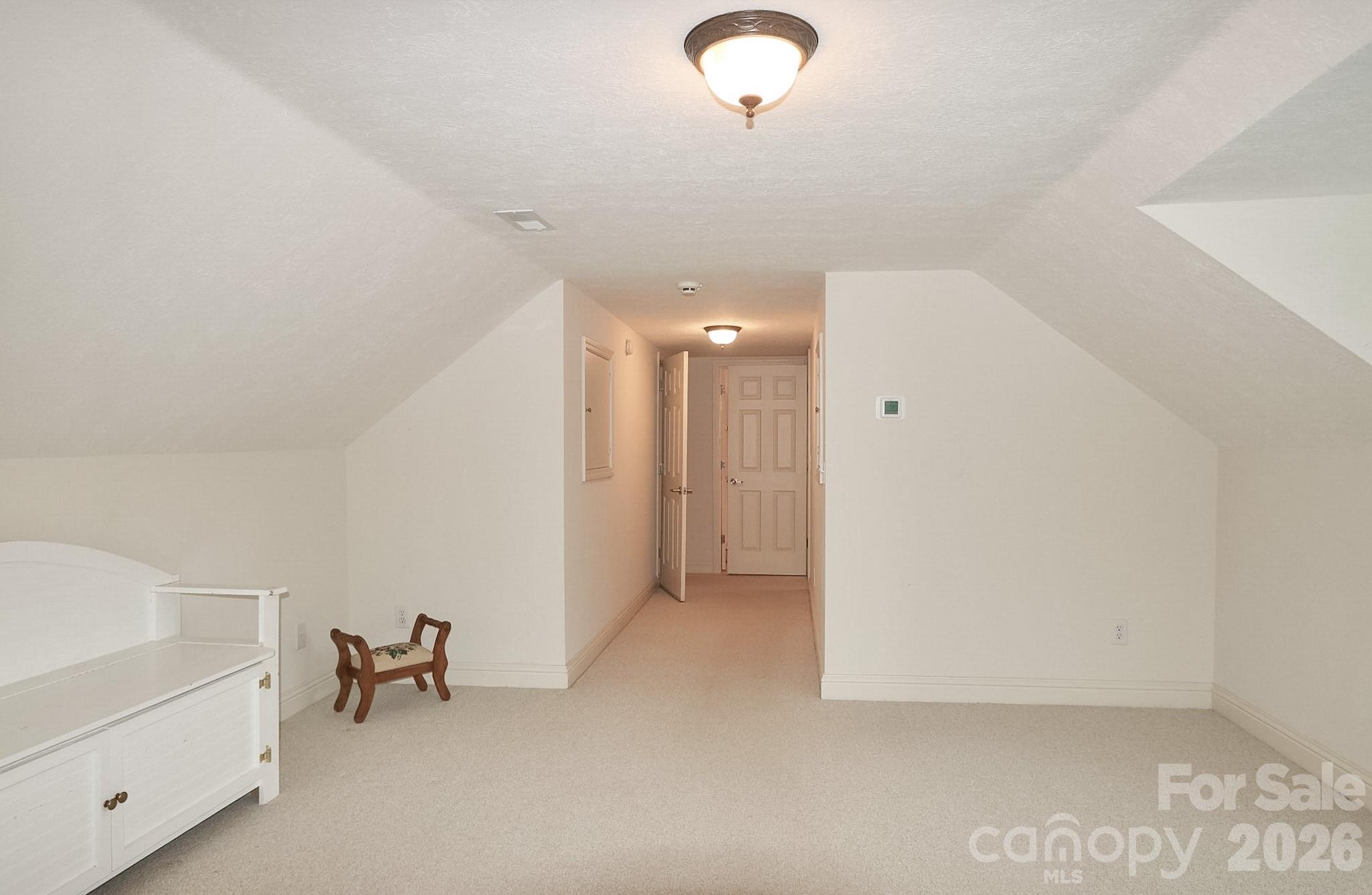 3127 Yorkshire Lane Property Photo 39