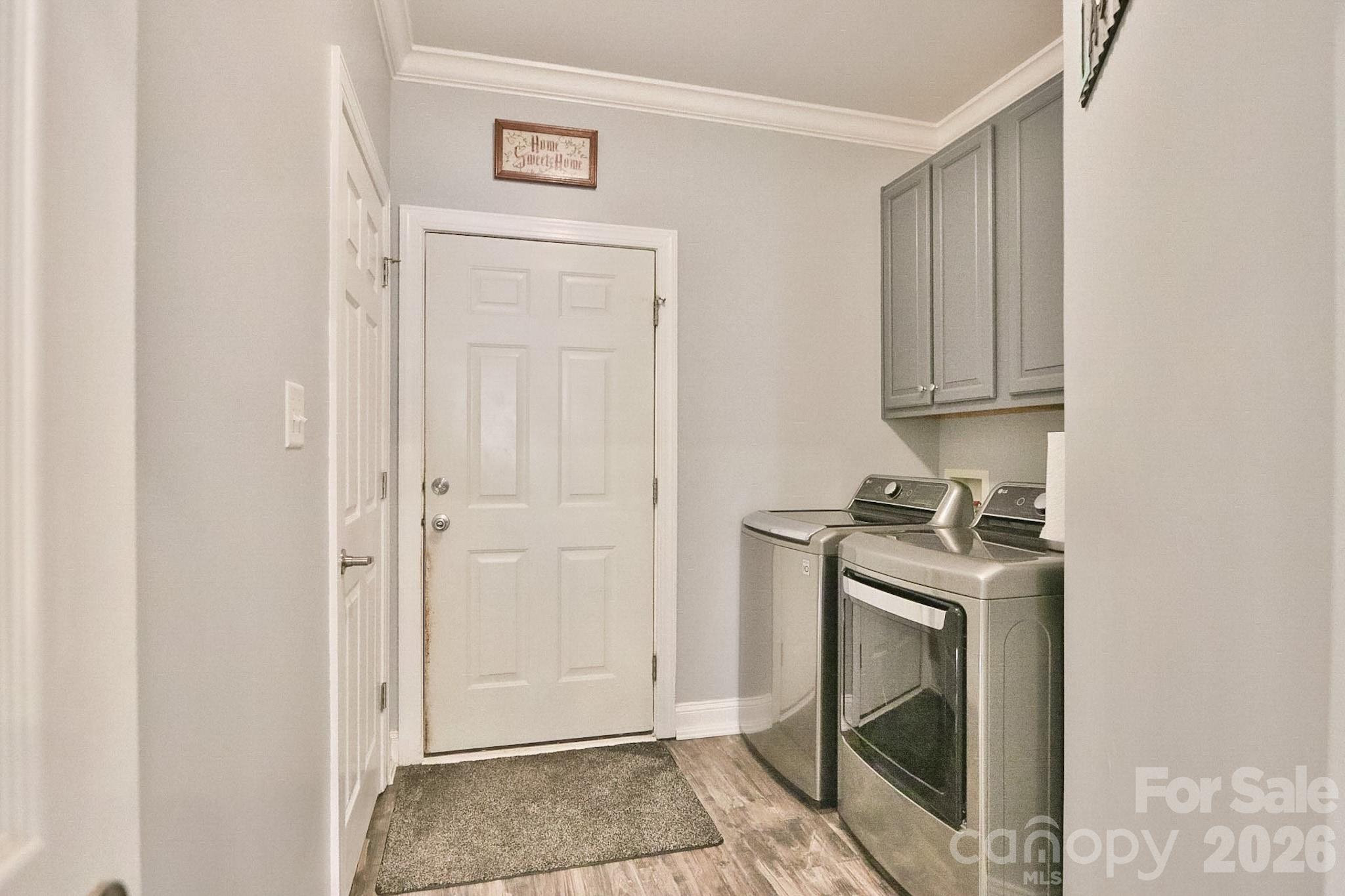 3127 Yorkshire Lane Property Photo 44
