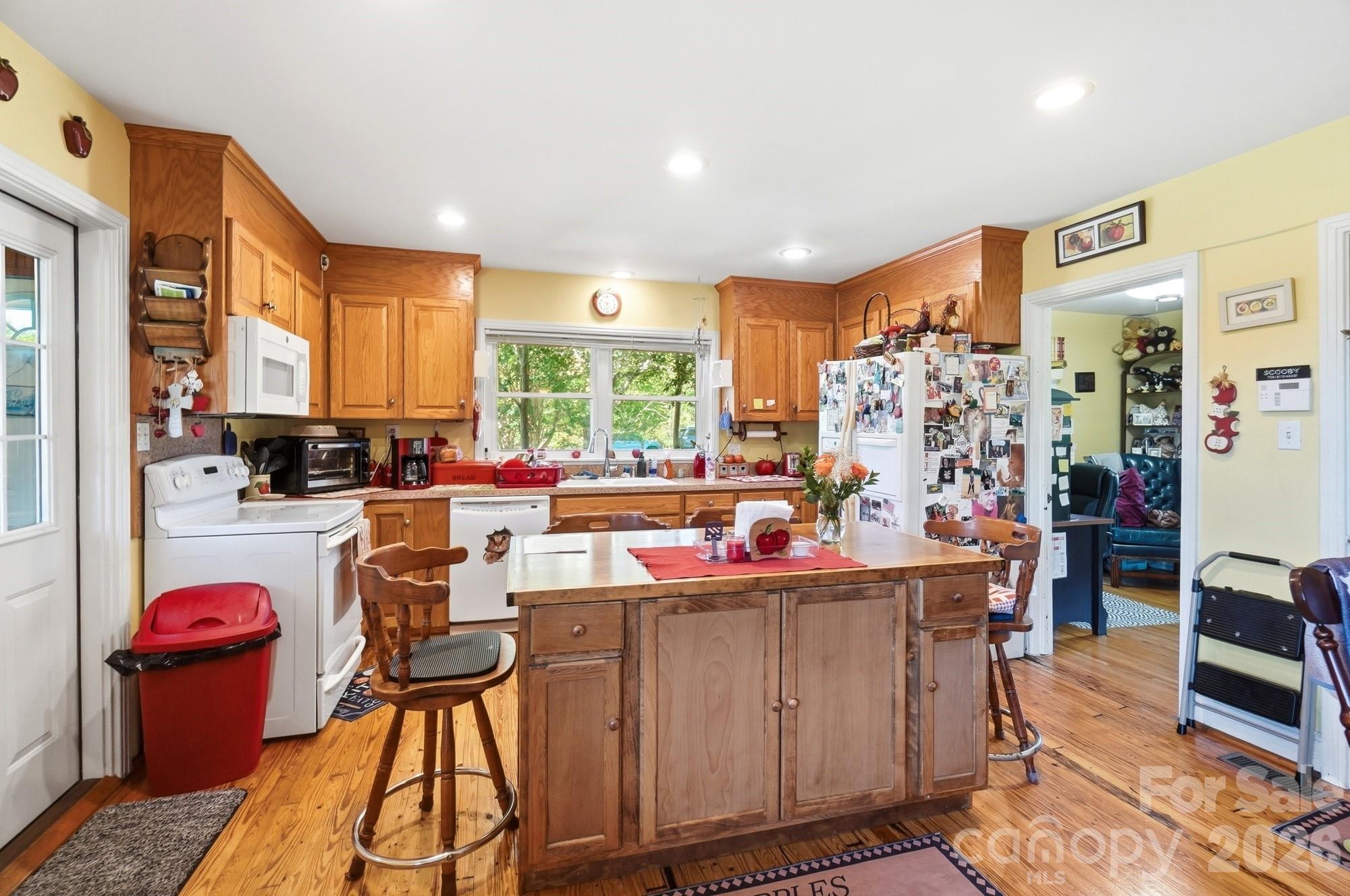 1821 Overbrook Road Property Photo 11