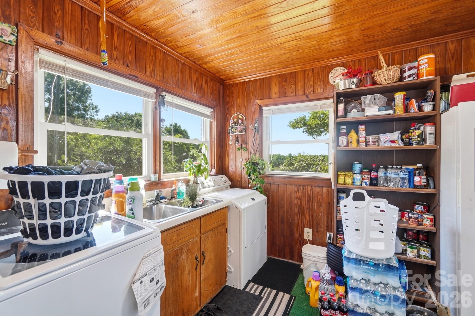 1821 Overbrook Road Property Photo 27