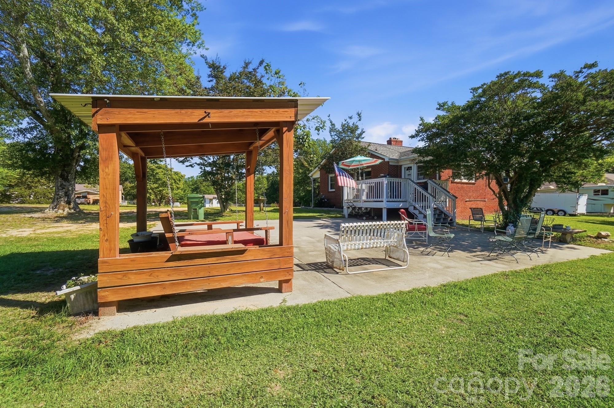 1821 Overbrook Road Property Photo 30