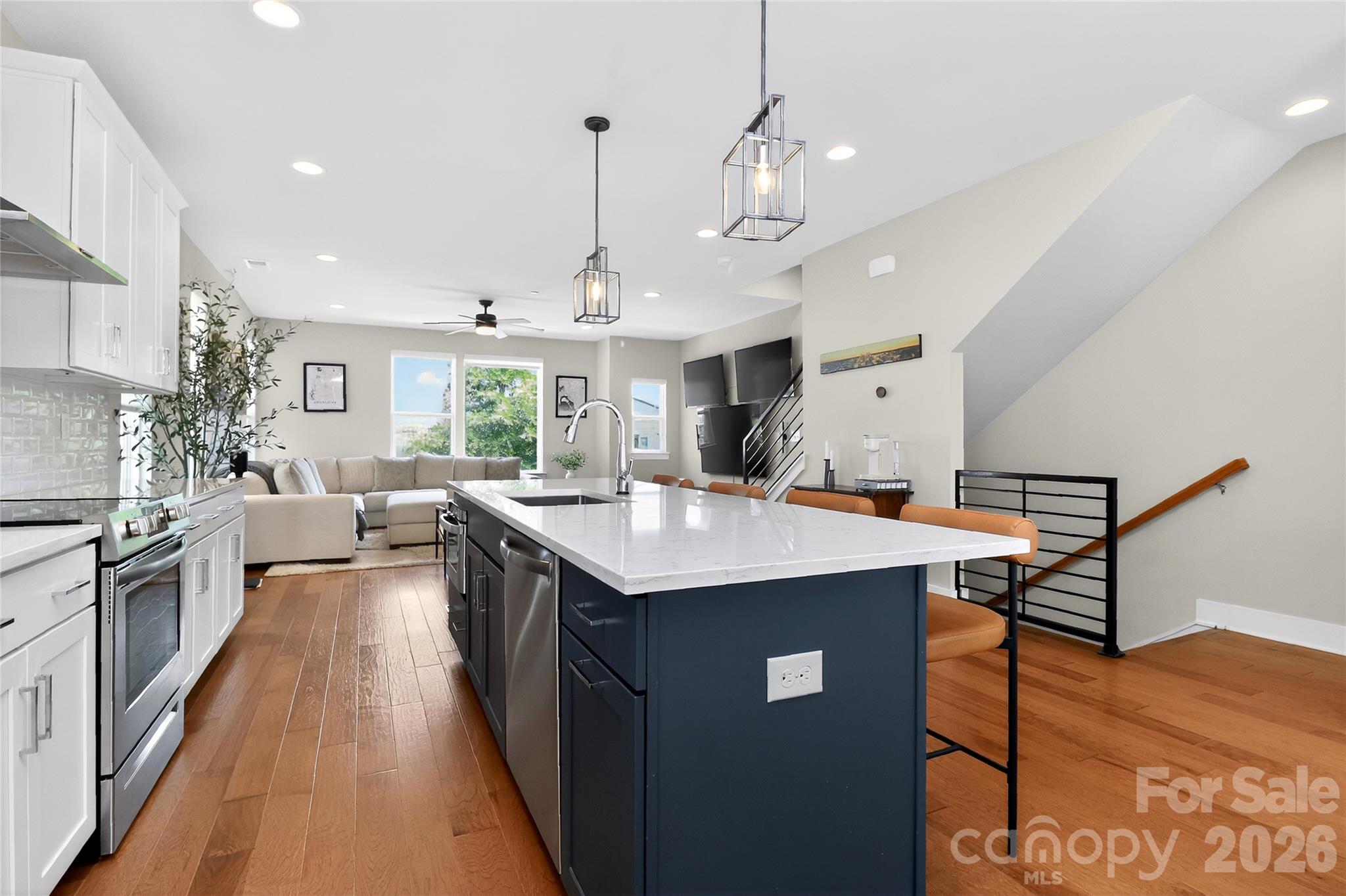 2024 Bryant Park Drive Property Photo 14