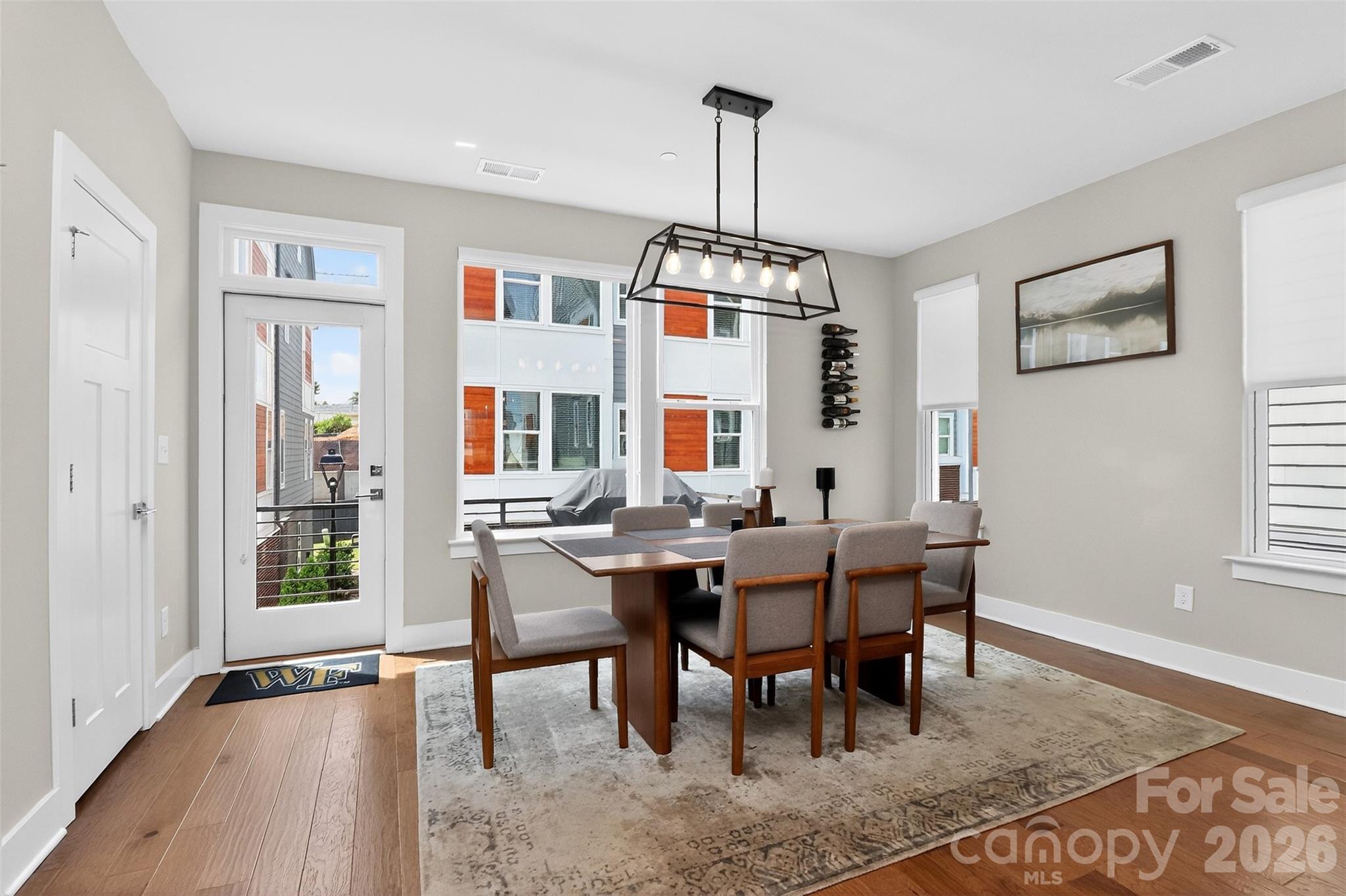 2024 Bryant Park Drive Property Photo 16