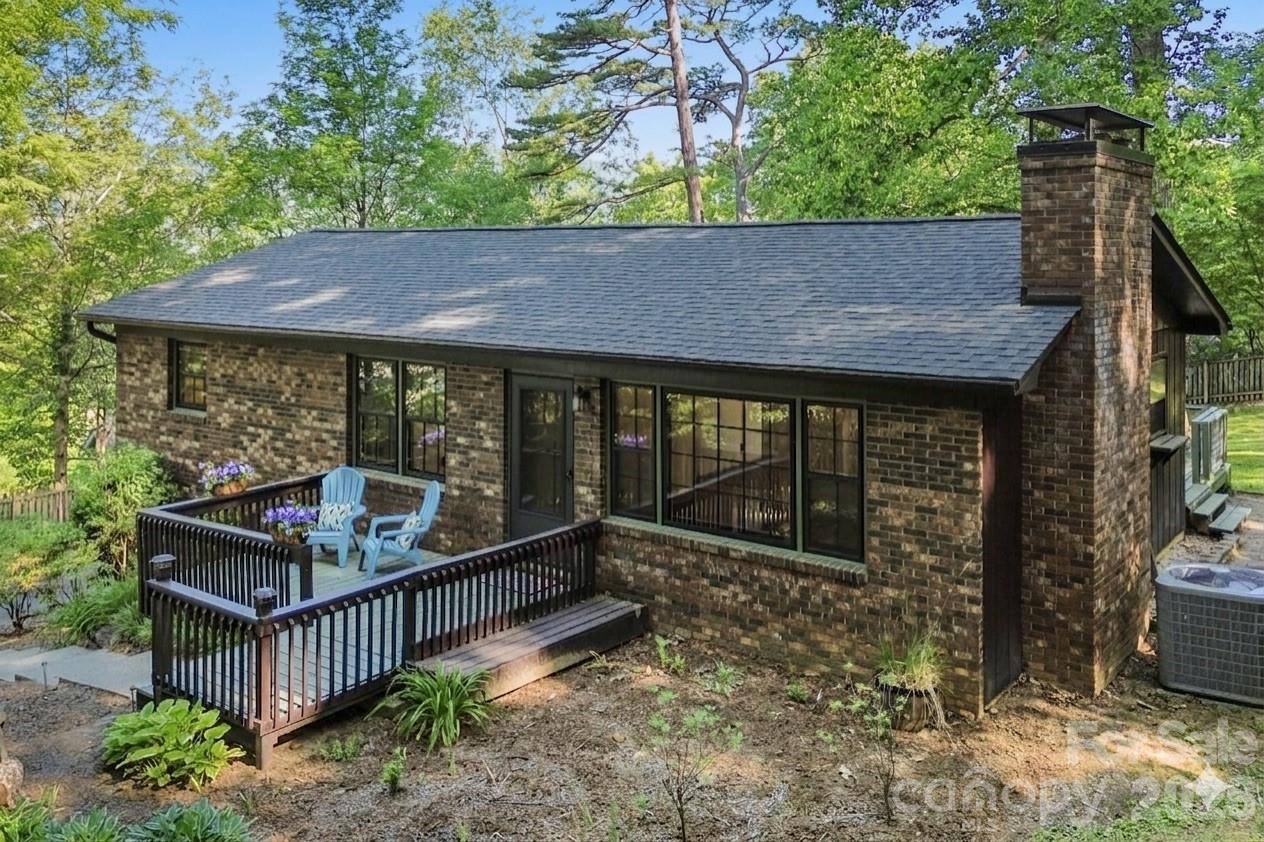 38 Nixon Terrace