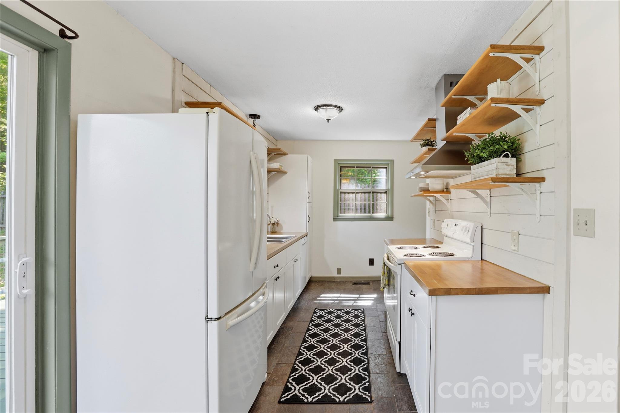 38 Nixon Terrace Property Photo 14