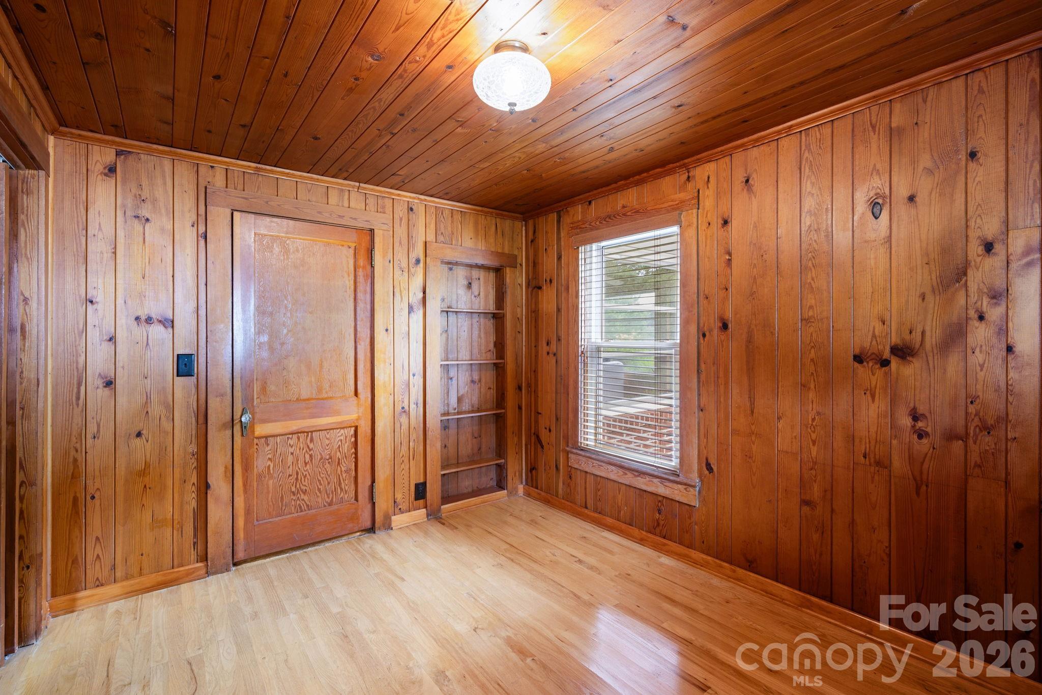 191 Thompson Road Property Photo 19
