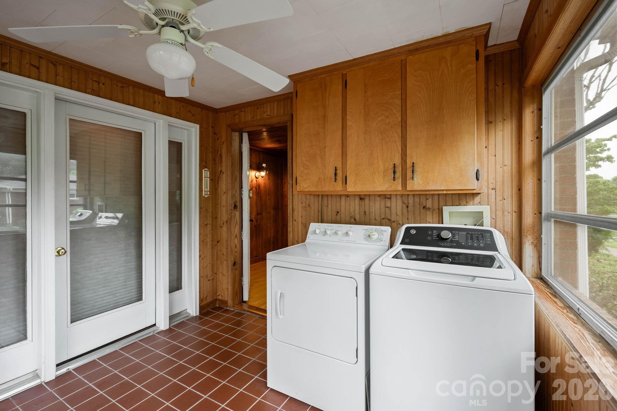 191 Thompson Road Property Photo 26