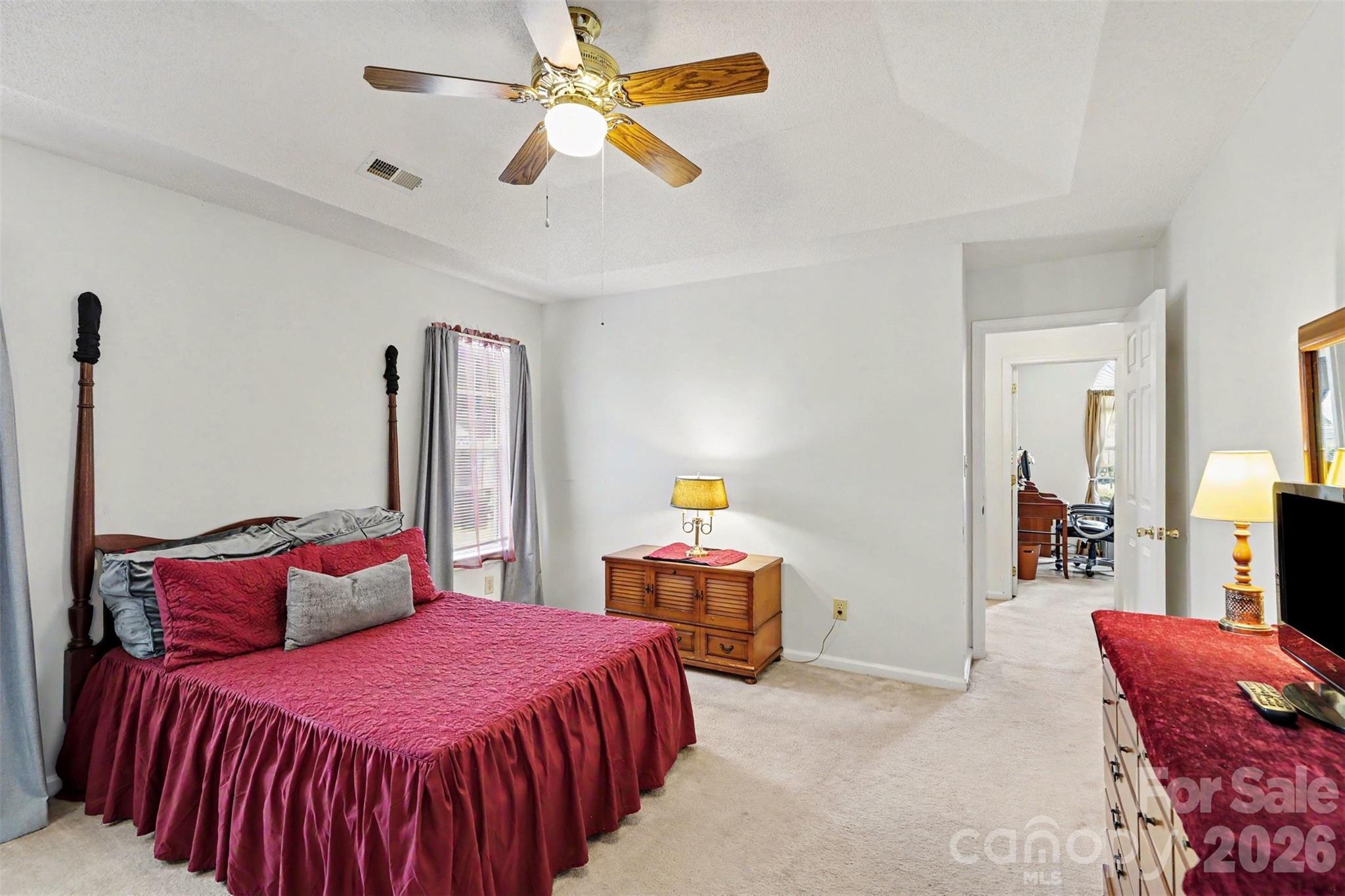 1010 Ridgefield Circle Property Photo 17