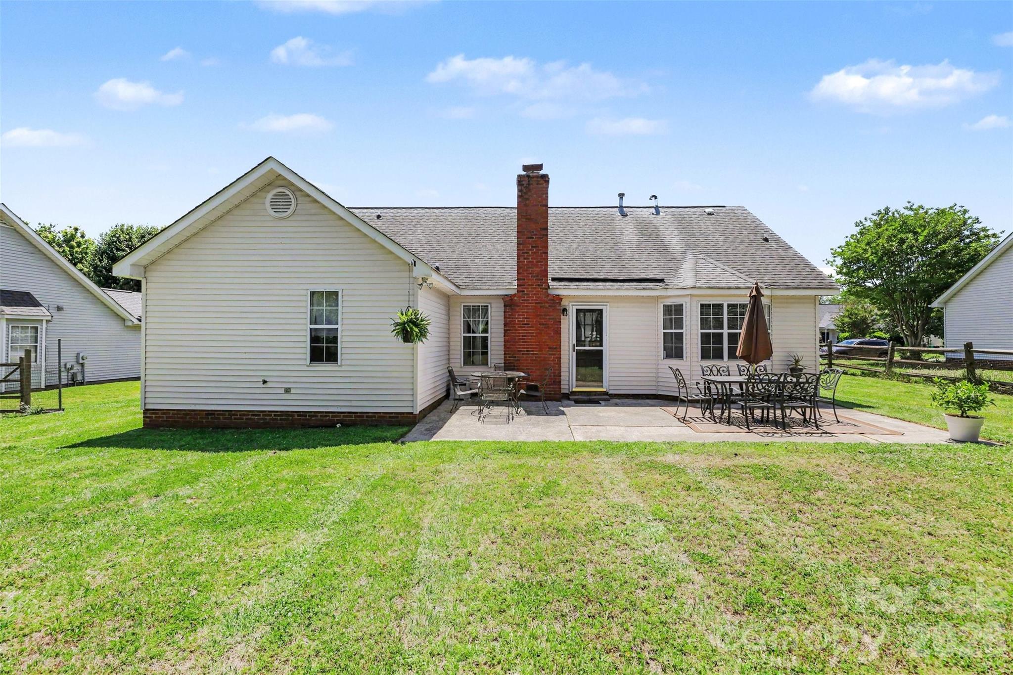 1010 Ridgefield Circle Property Photo 32