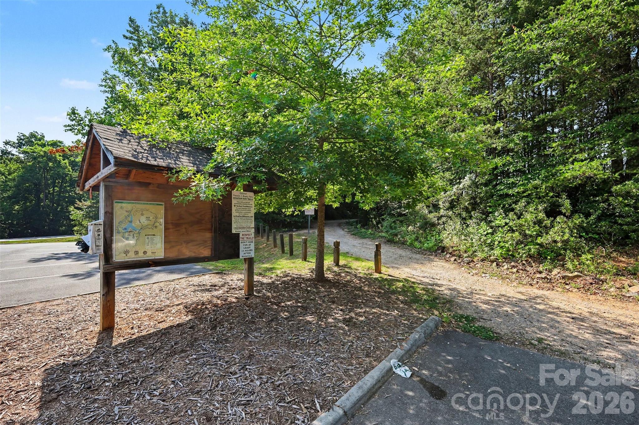 1010 Ridgefield Circle Property Photo 37