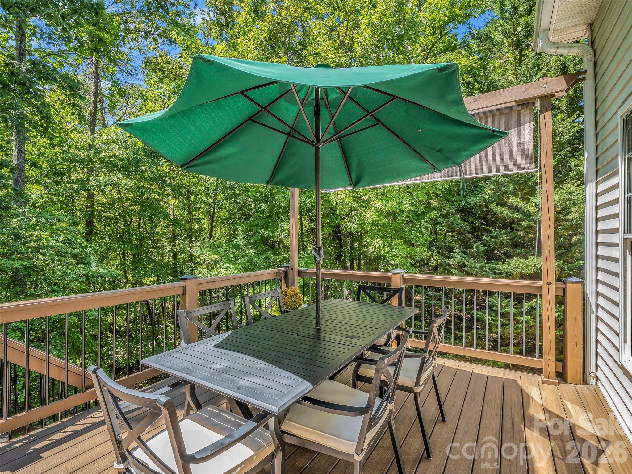 1042 Columbine Road Property Photo 20