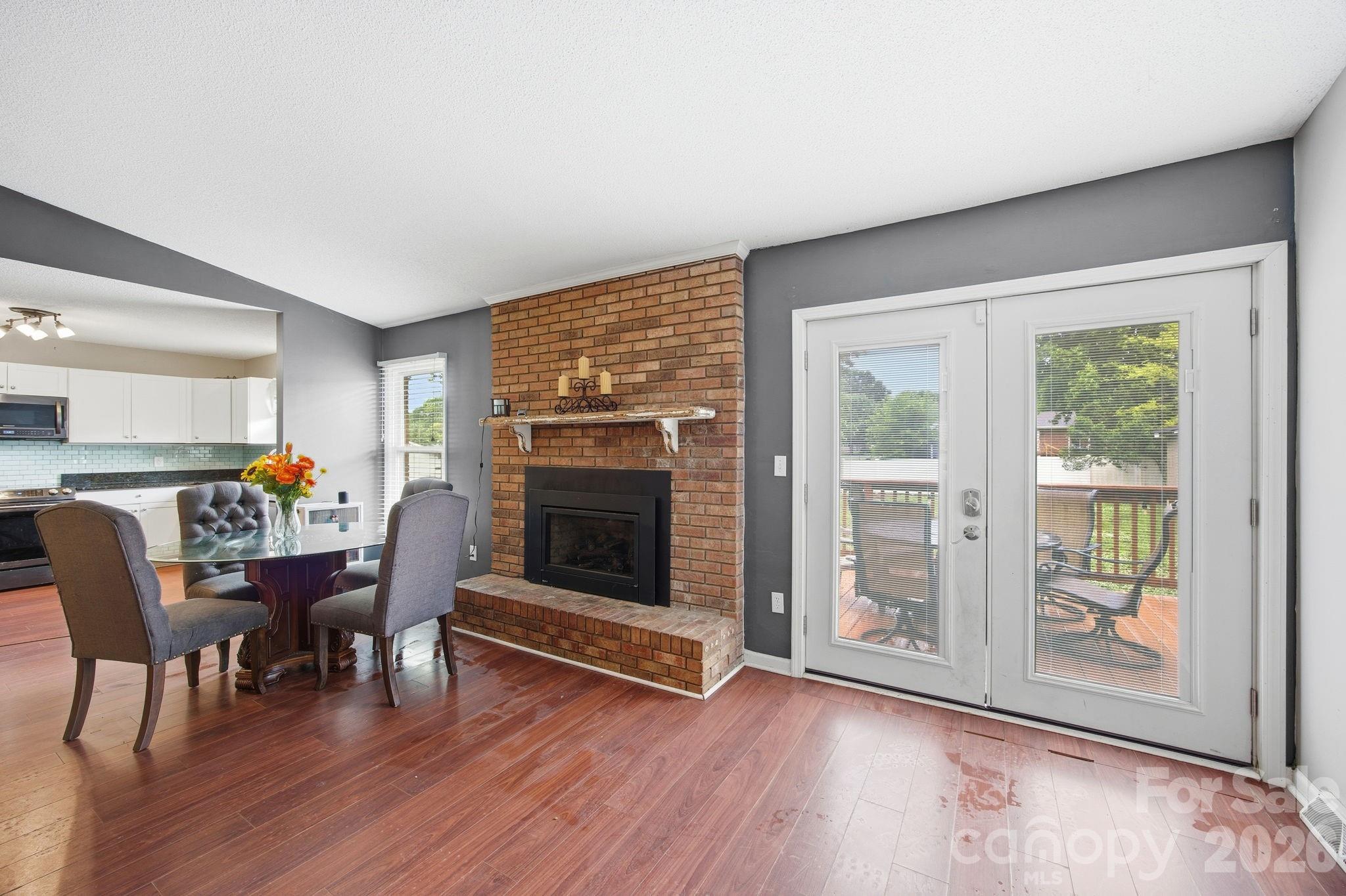 1709 Andover Street Property Photo 12