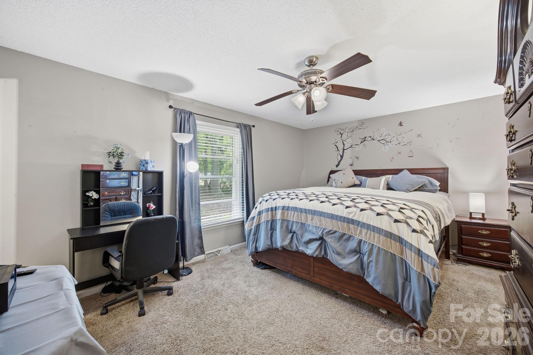 1709 Andover Street Property Photo 17