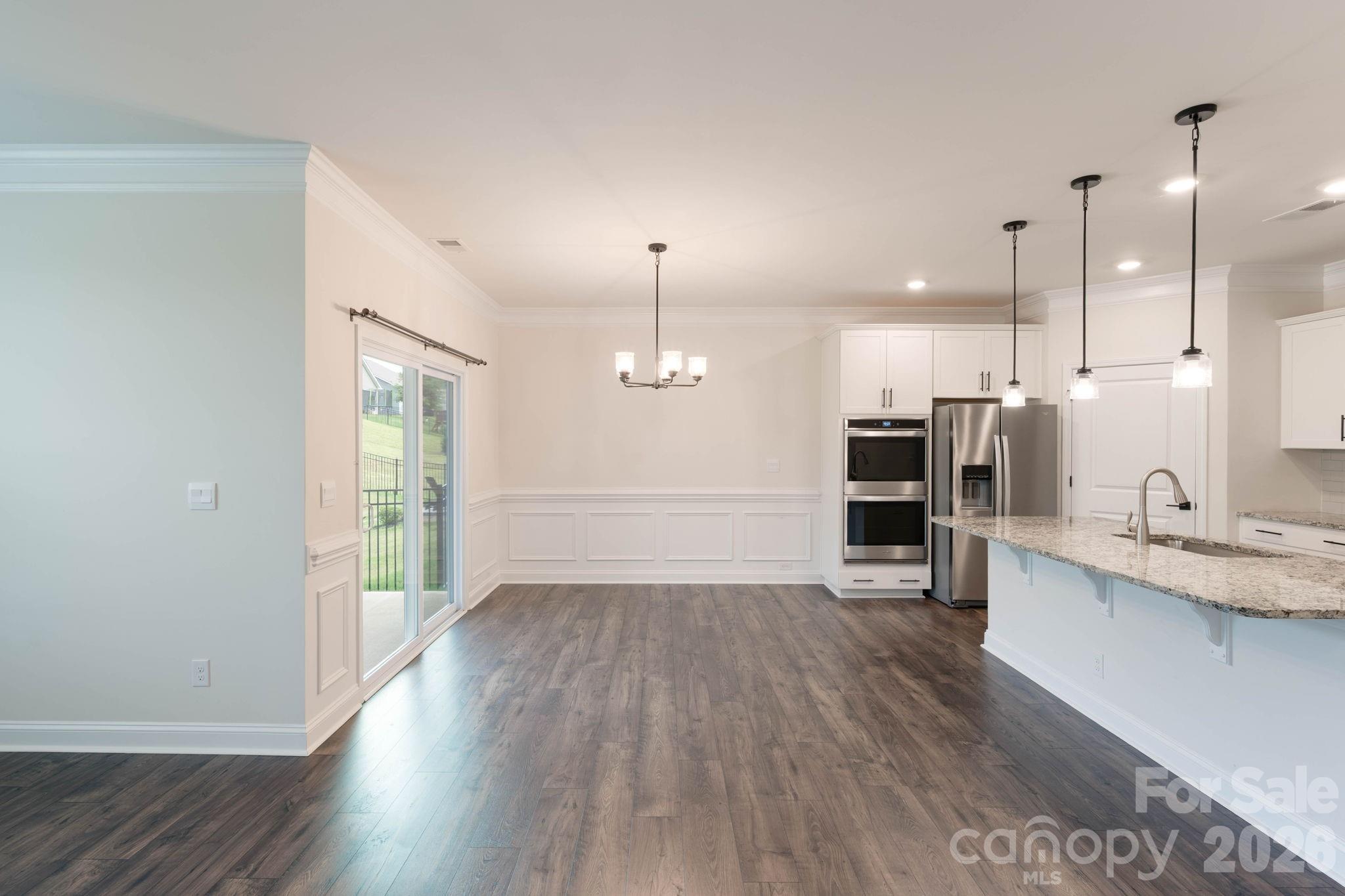 4229 Millstream Road Property Photo 9