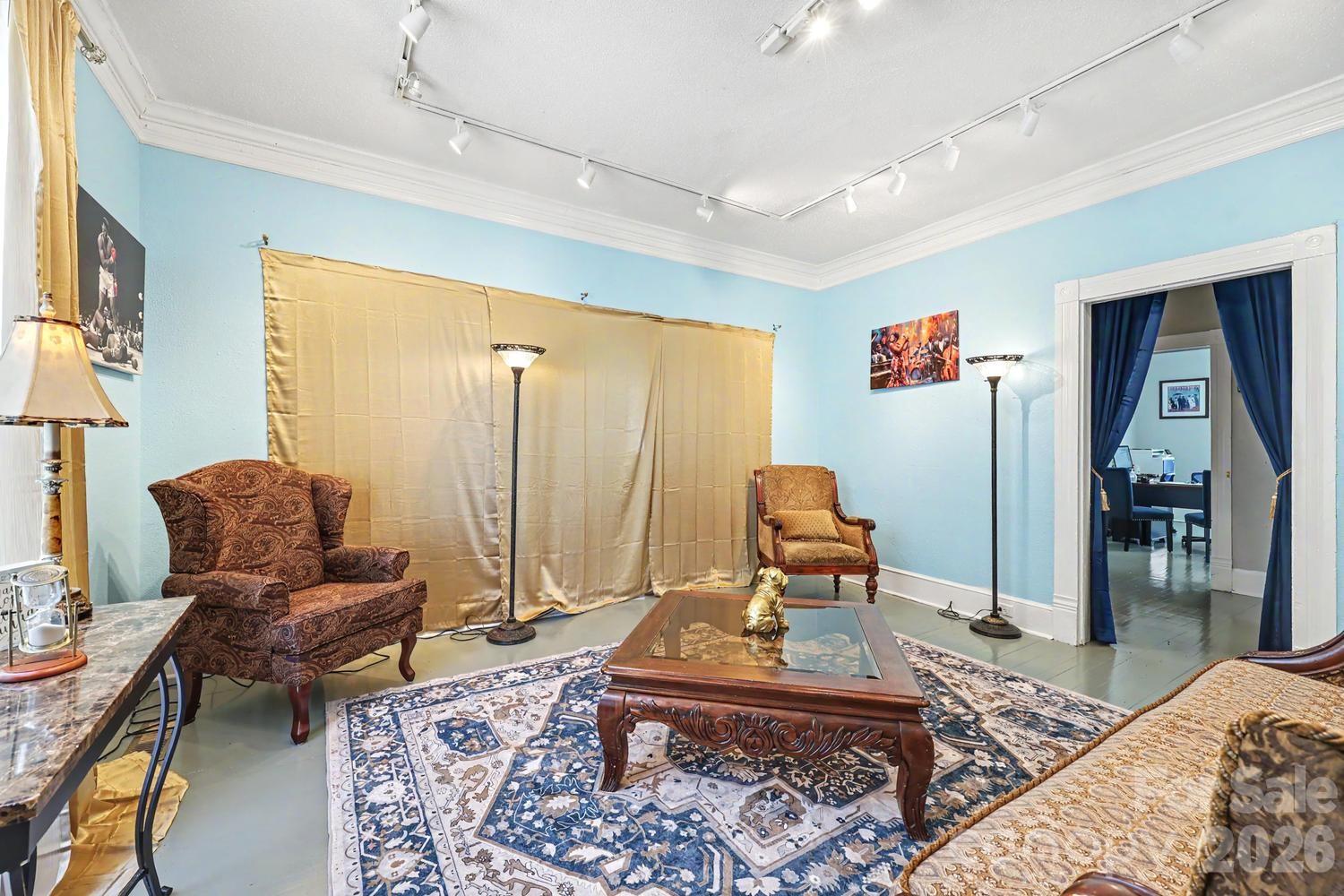 601 College Avenue Property Photo 13