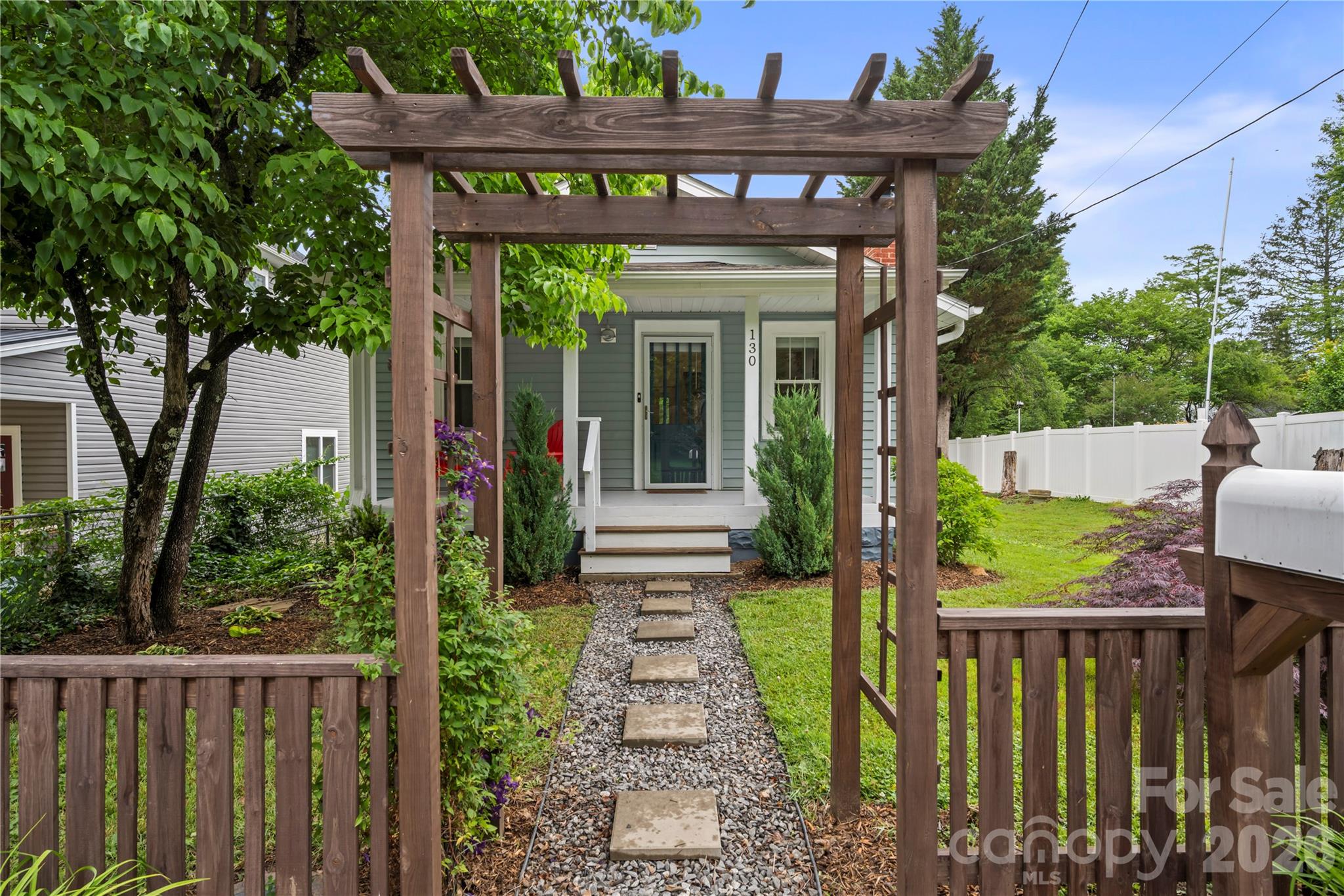130 Winston Avenue Property Photo 27