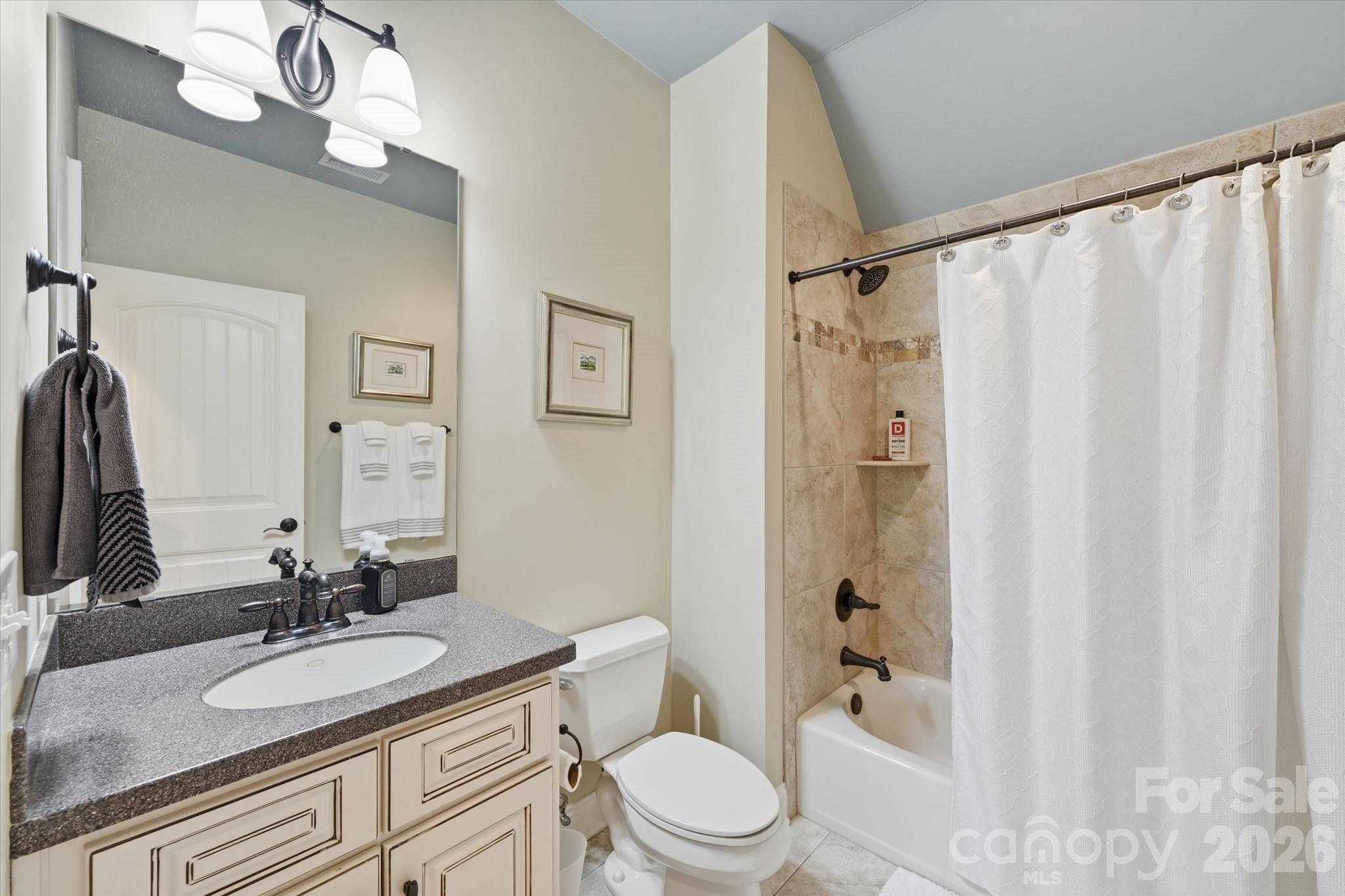 148 E Cold Hollow Farms Drive Property Photo 37