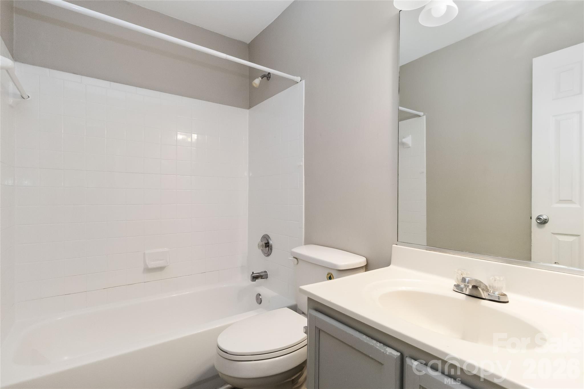 2721 Fairstone Avenue Property Photo 13