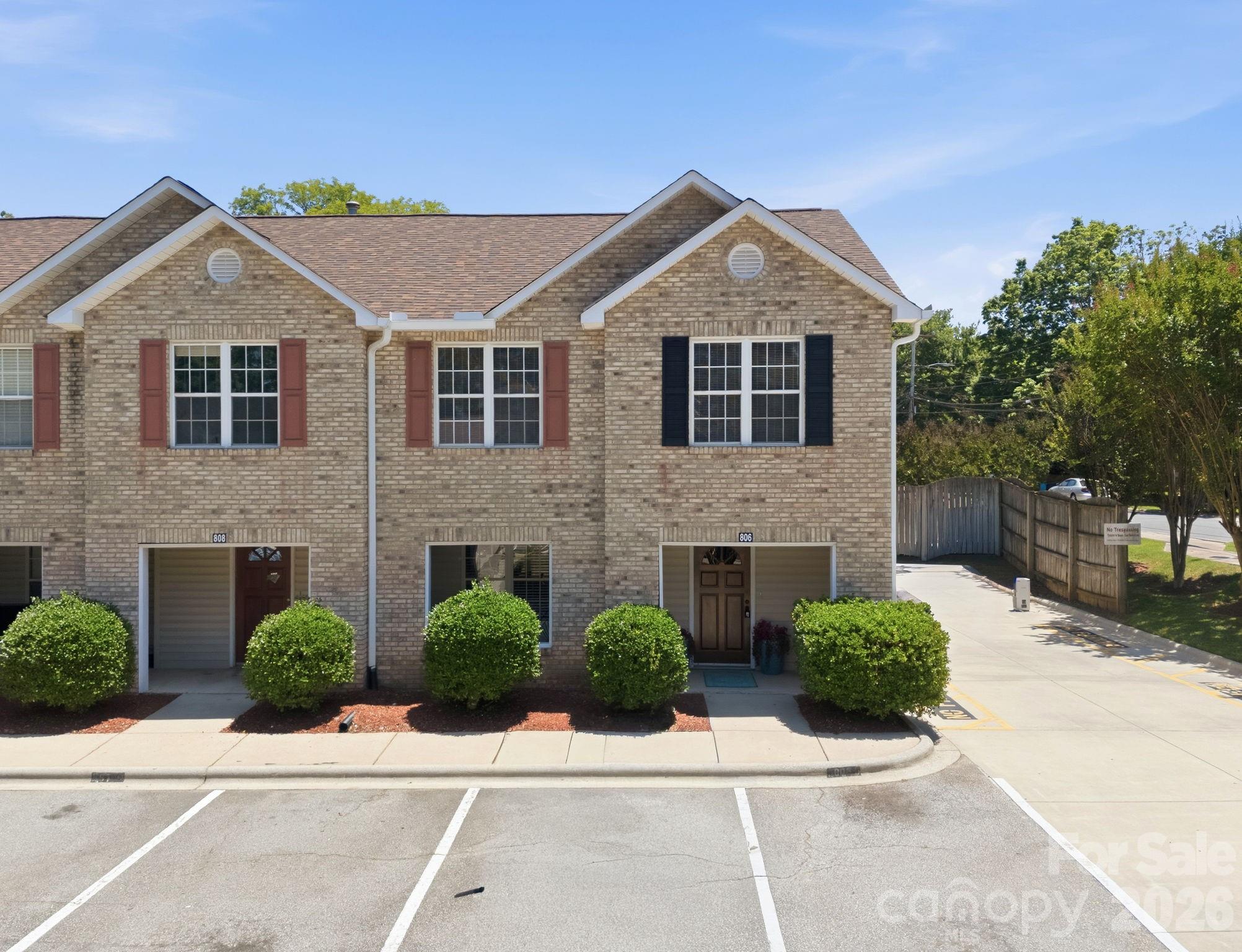 806 Maupin Avenue Property Photo 1