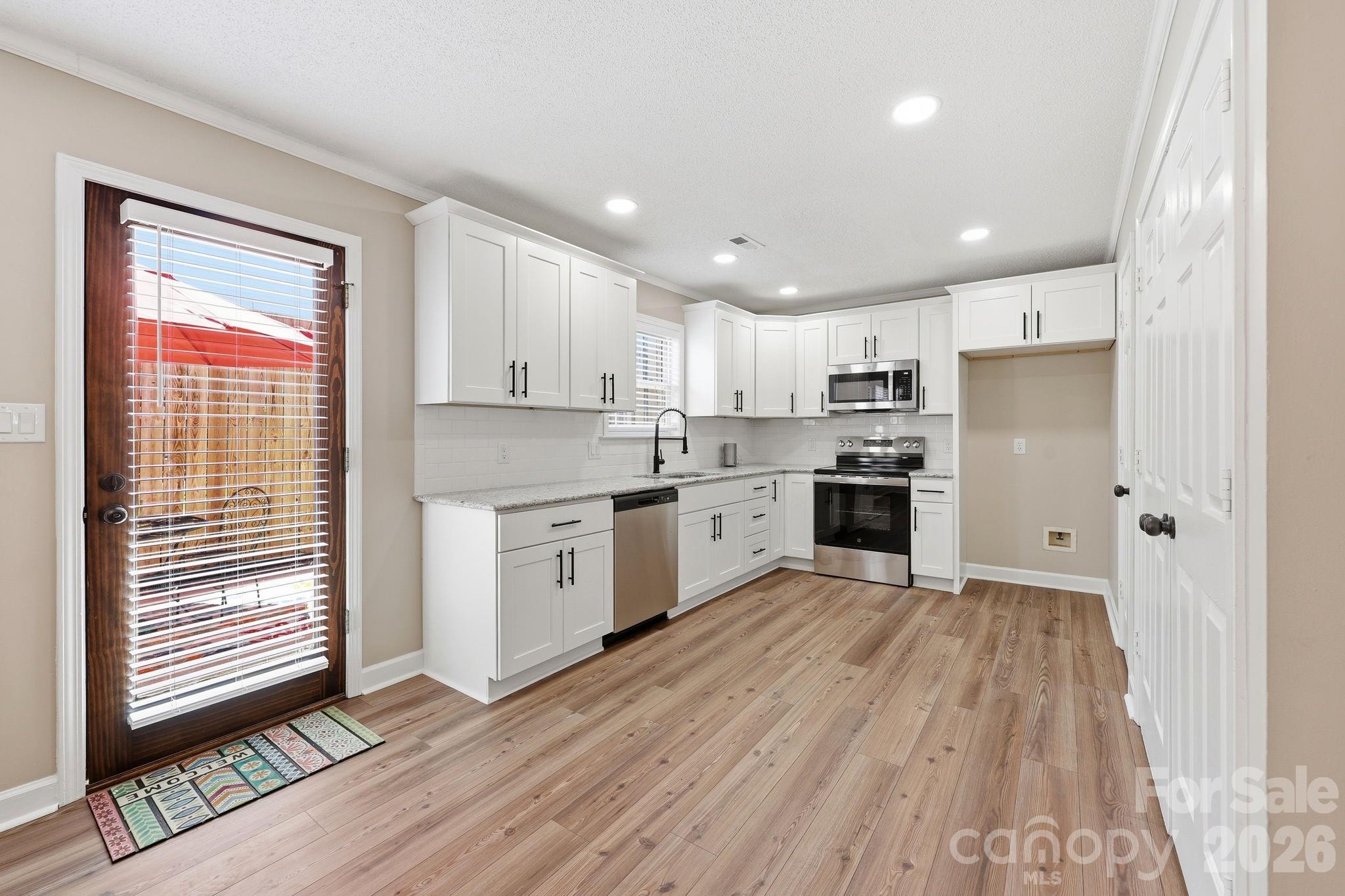 806 Maupin Avenue Property Photo 28